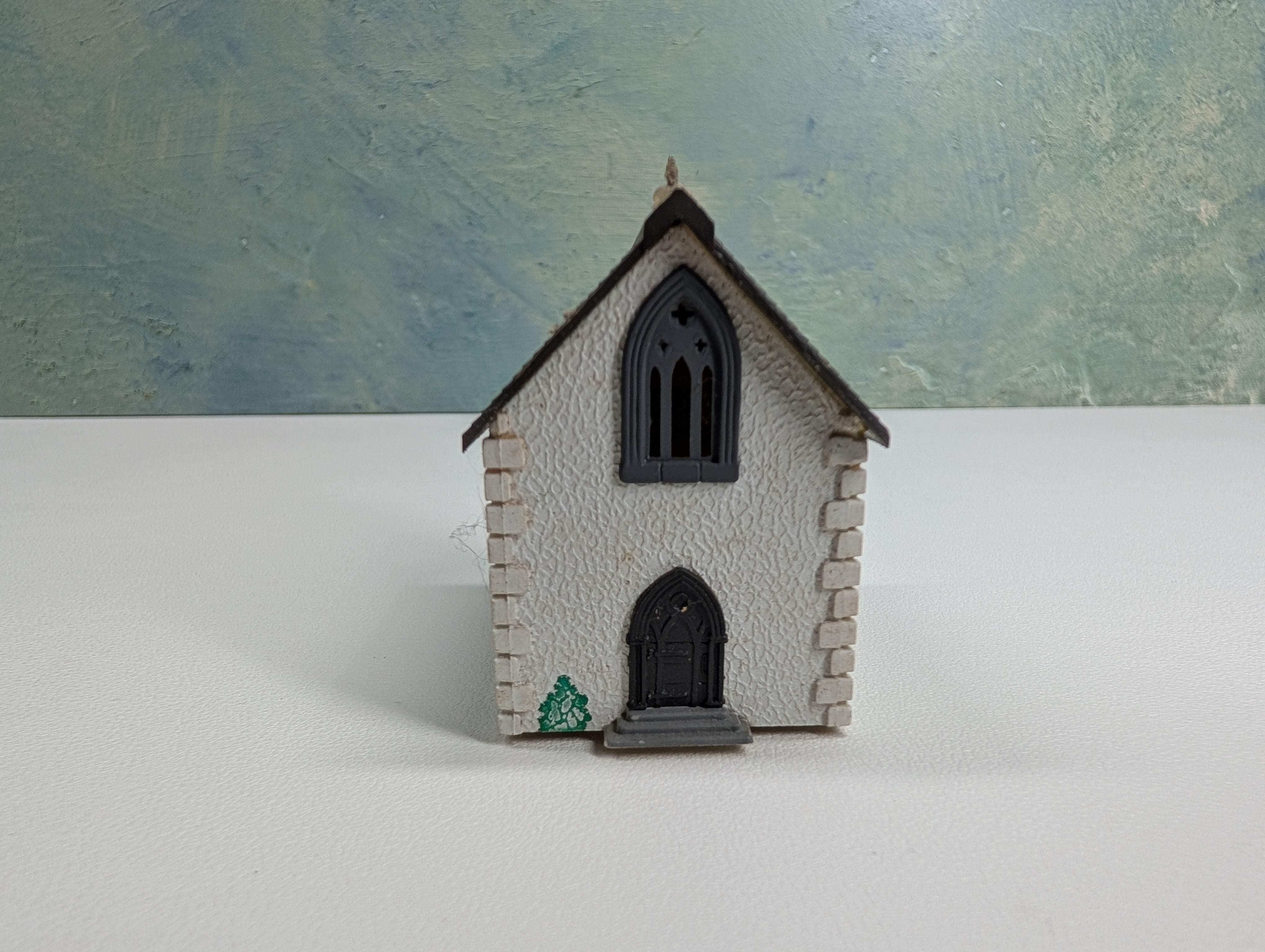 USED N Scale Church