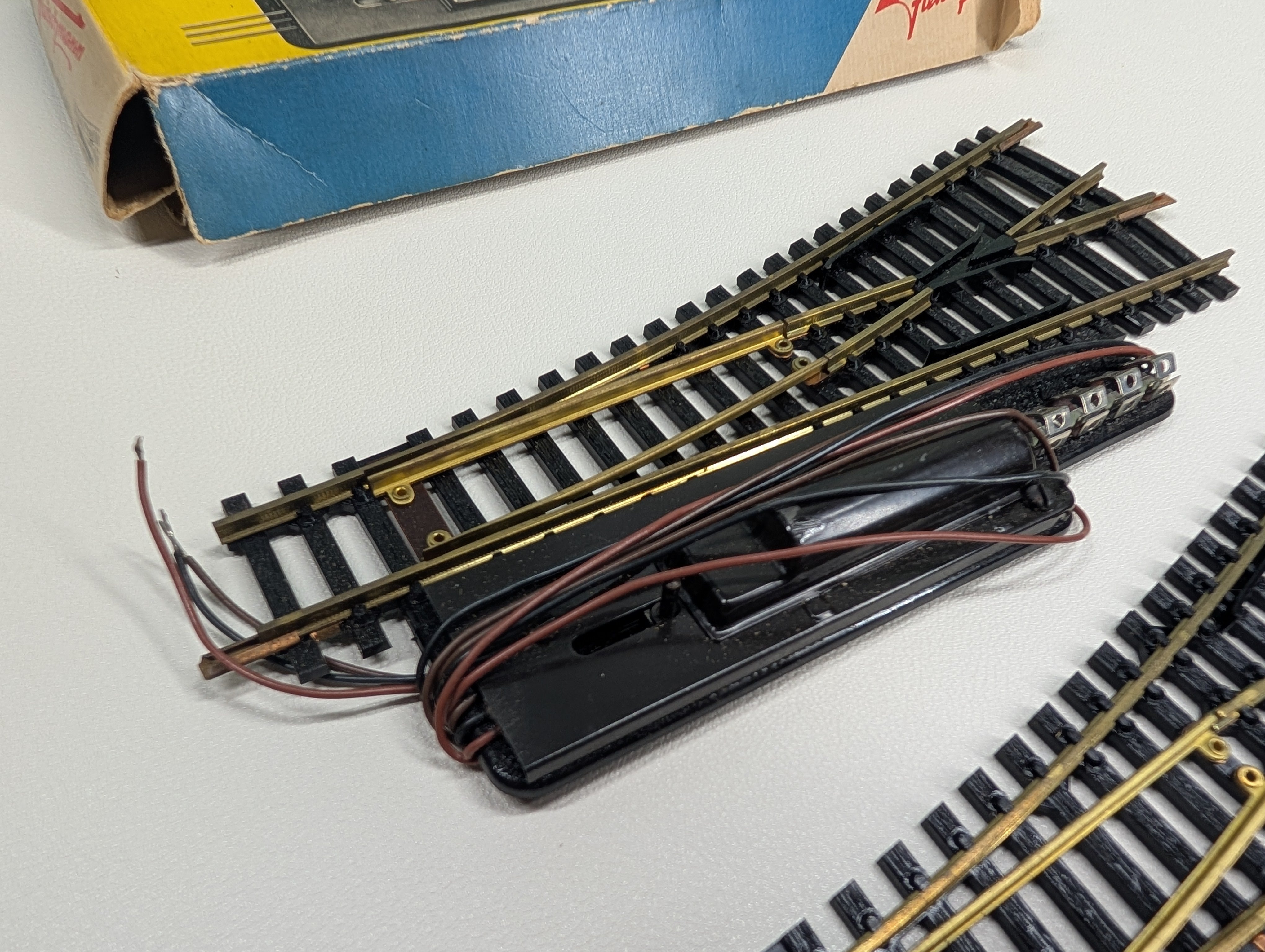 USED Fleischmann 1724A HO Scale Super Switches, Left Hand Turnouts (2 pcs)