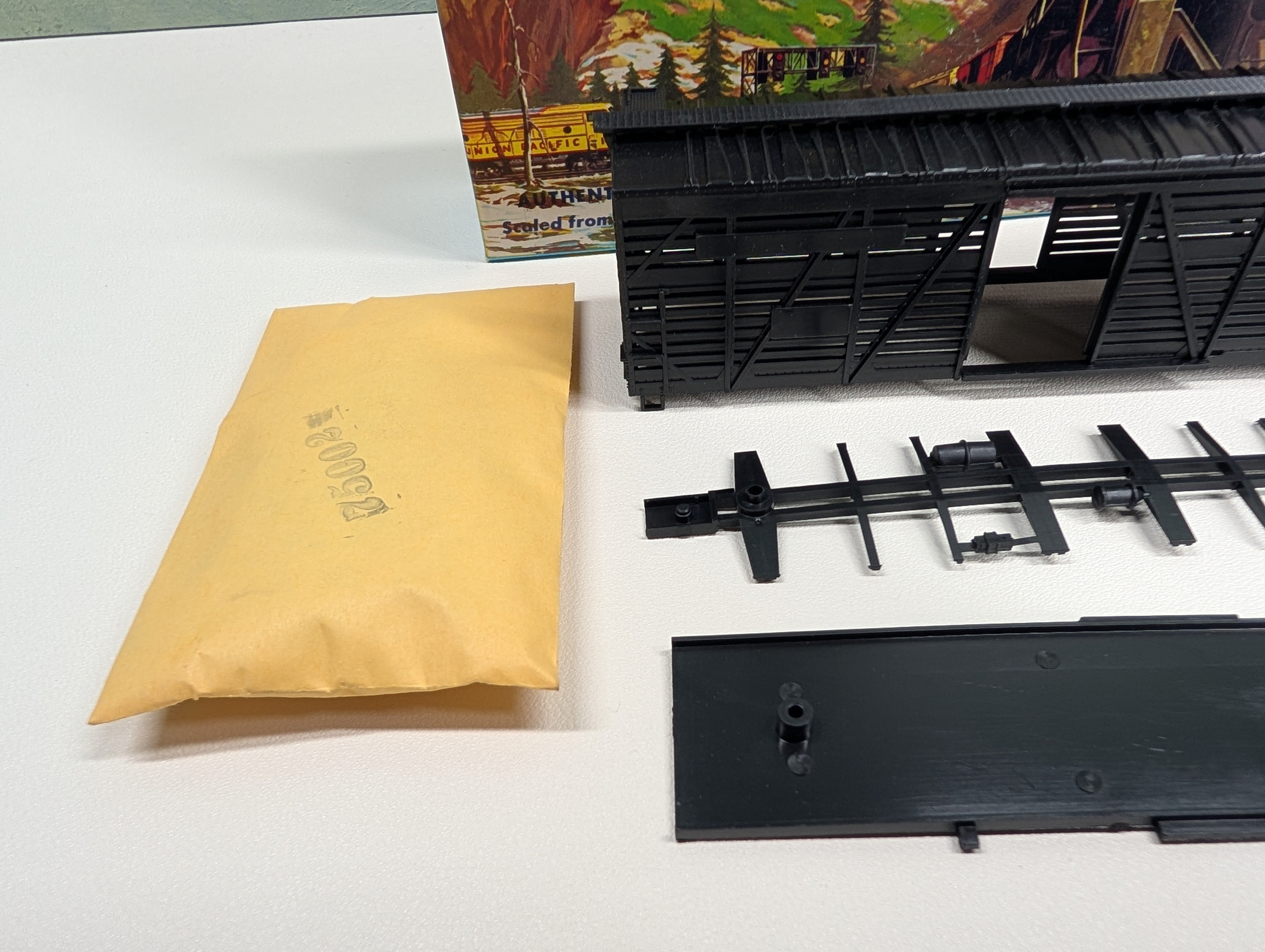 USED Athearn HO Scale Stock Car Undecorated Black