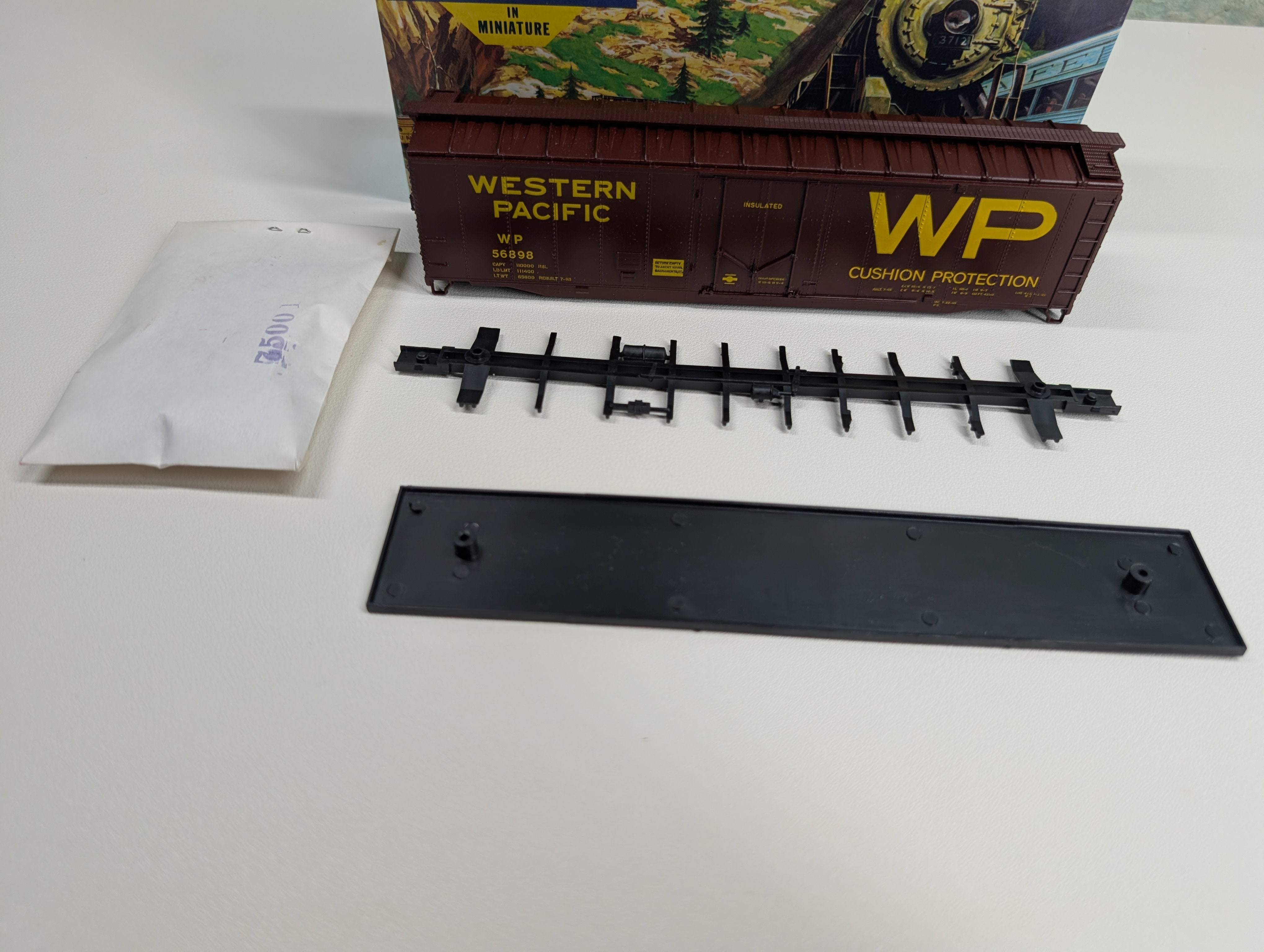 USED Athearn HO Scale 50' Box Car Western Pacific WP #56898