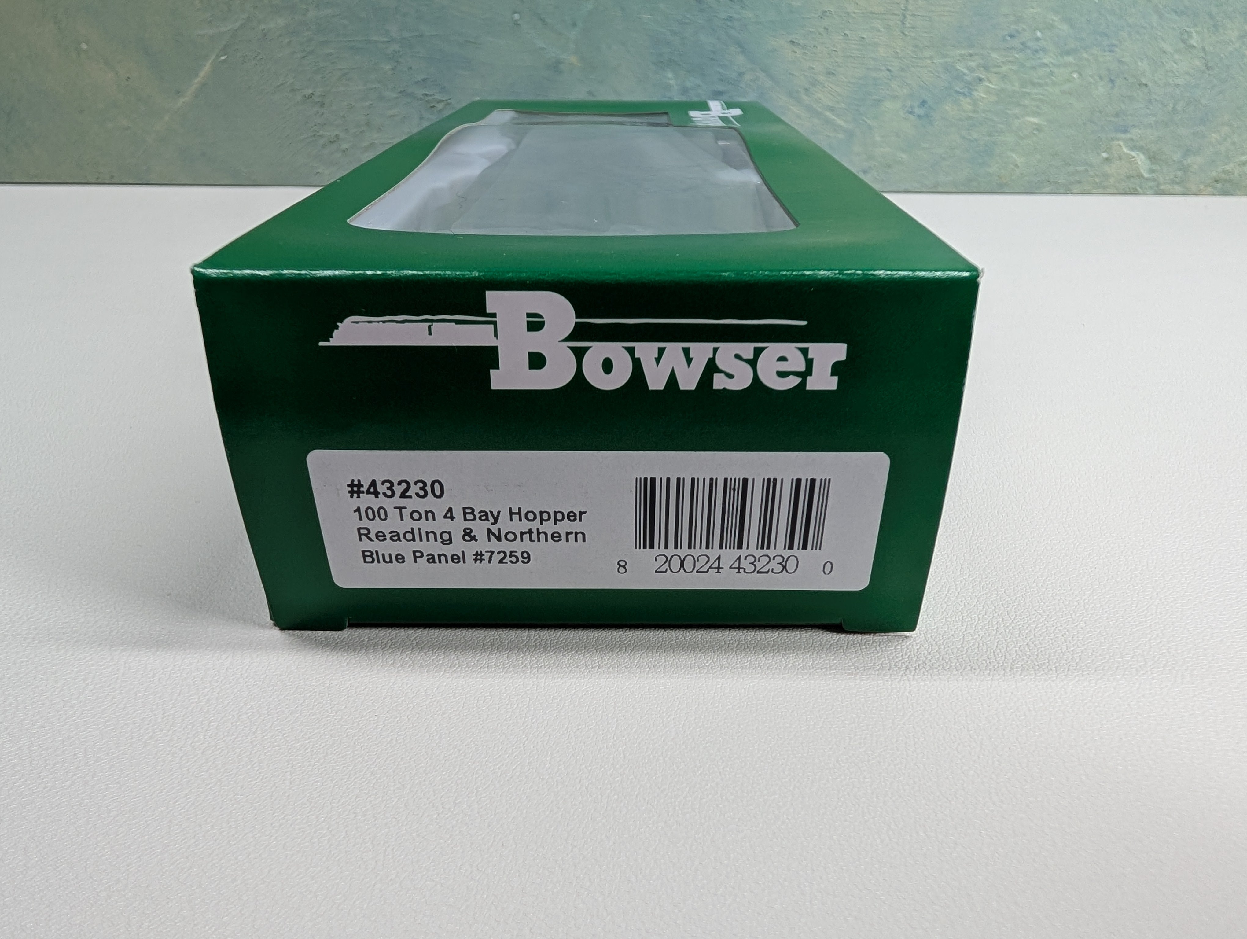 Bowser 43230 HO Scale 100 Ton 4 Bay Hopper Reading & Northern RBMN #7259 Blue Panel