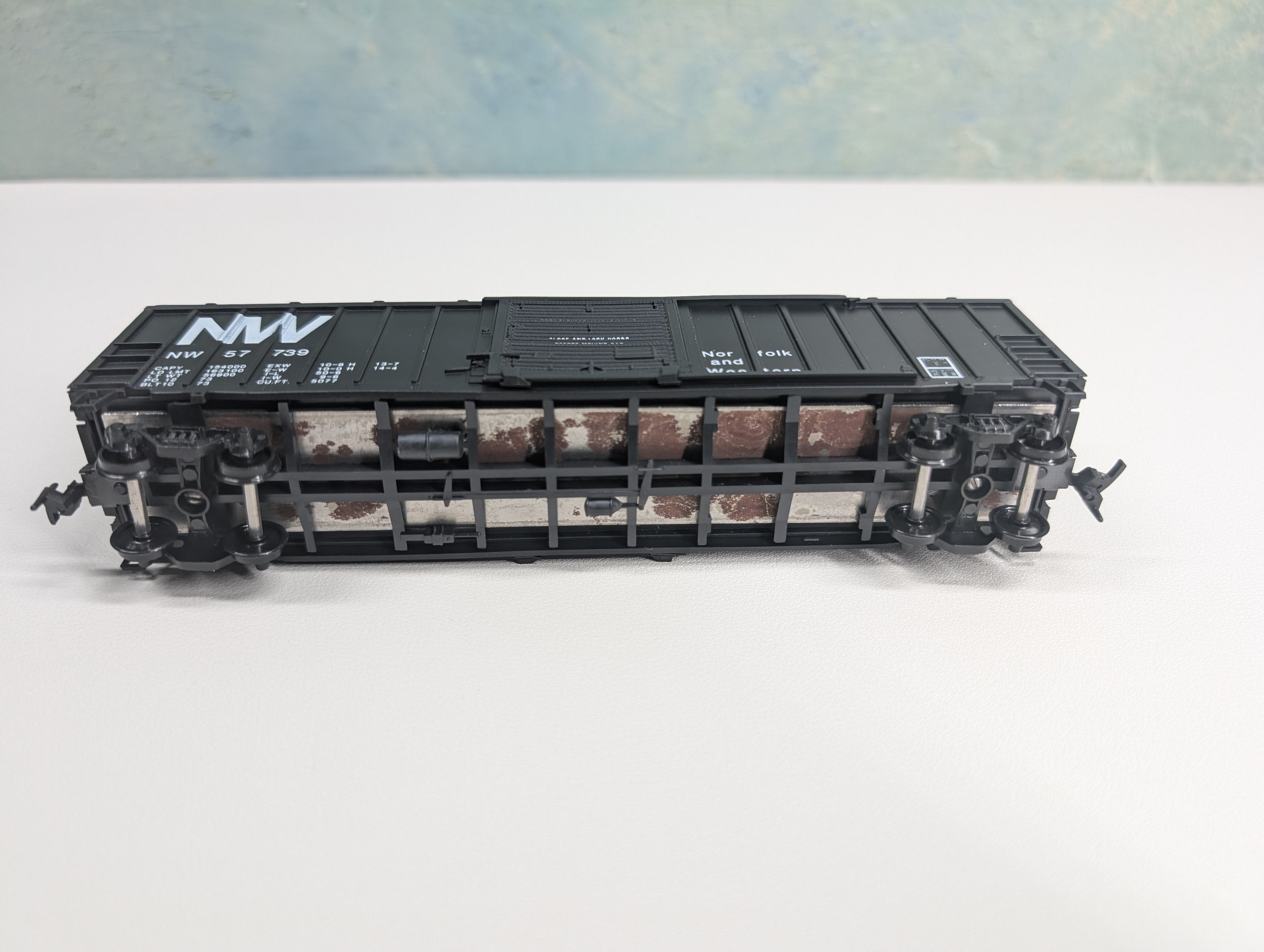 USED Athearn HO Scale 50' Box car Norfolk & Western NW #57739 Bev-Bel