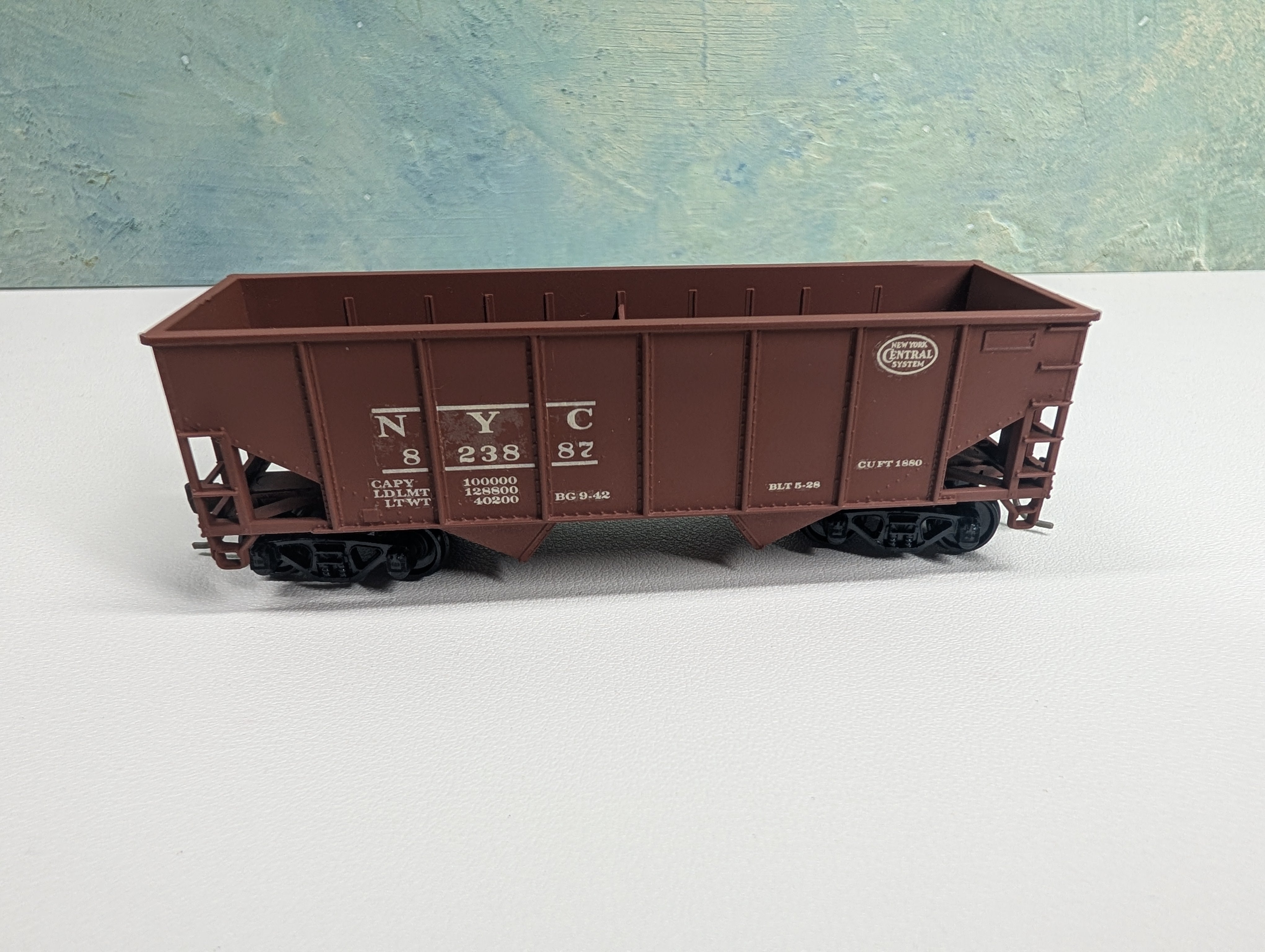 USED Athearn HO Scale 2 Bay Hopper New York Central NYC #823887 Decal