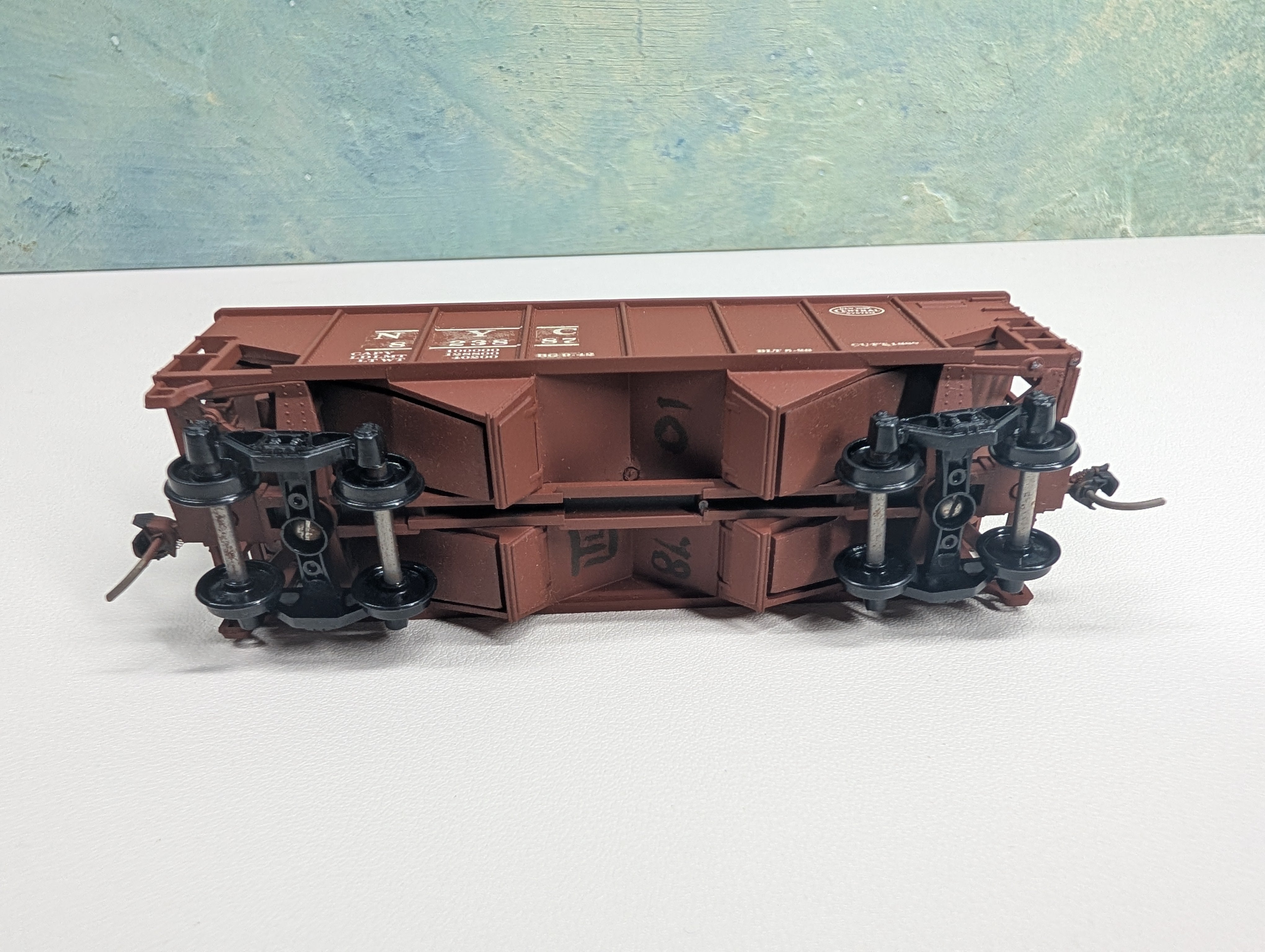 USED Athearn HO Scale 2 Bay Hopper New York Central NYC #823887 Decal