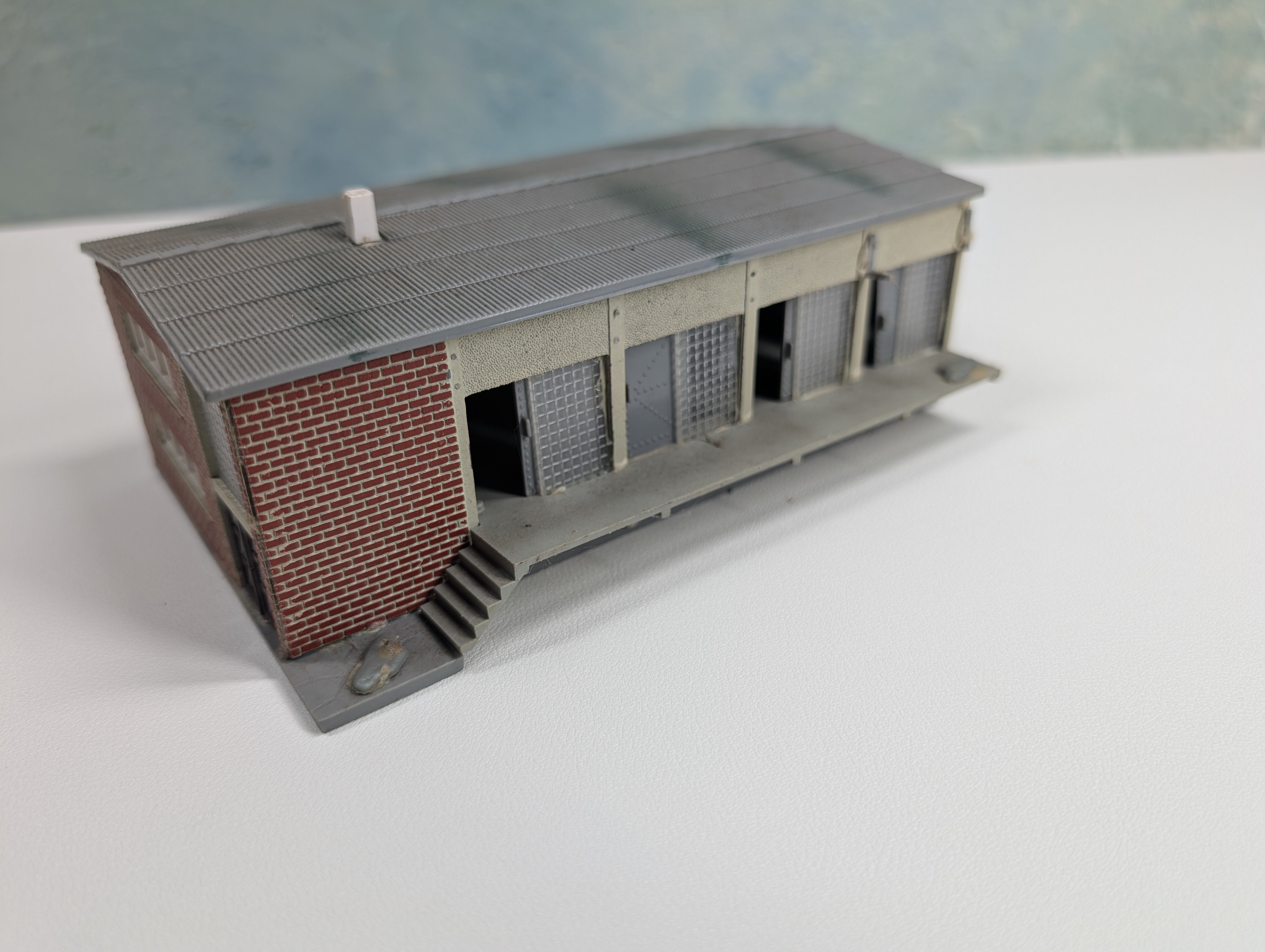 USED Vollmer 553 HO Scale Brick Warehouse