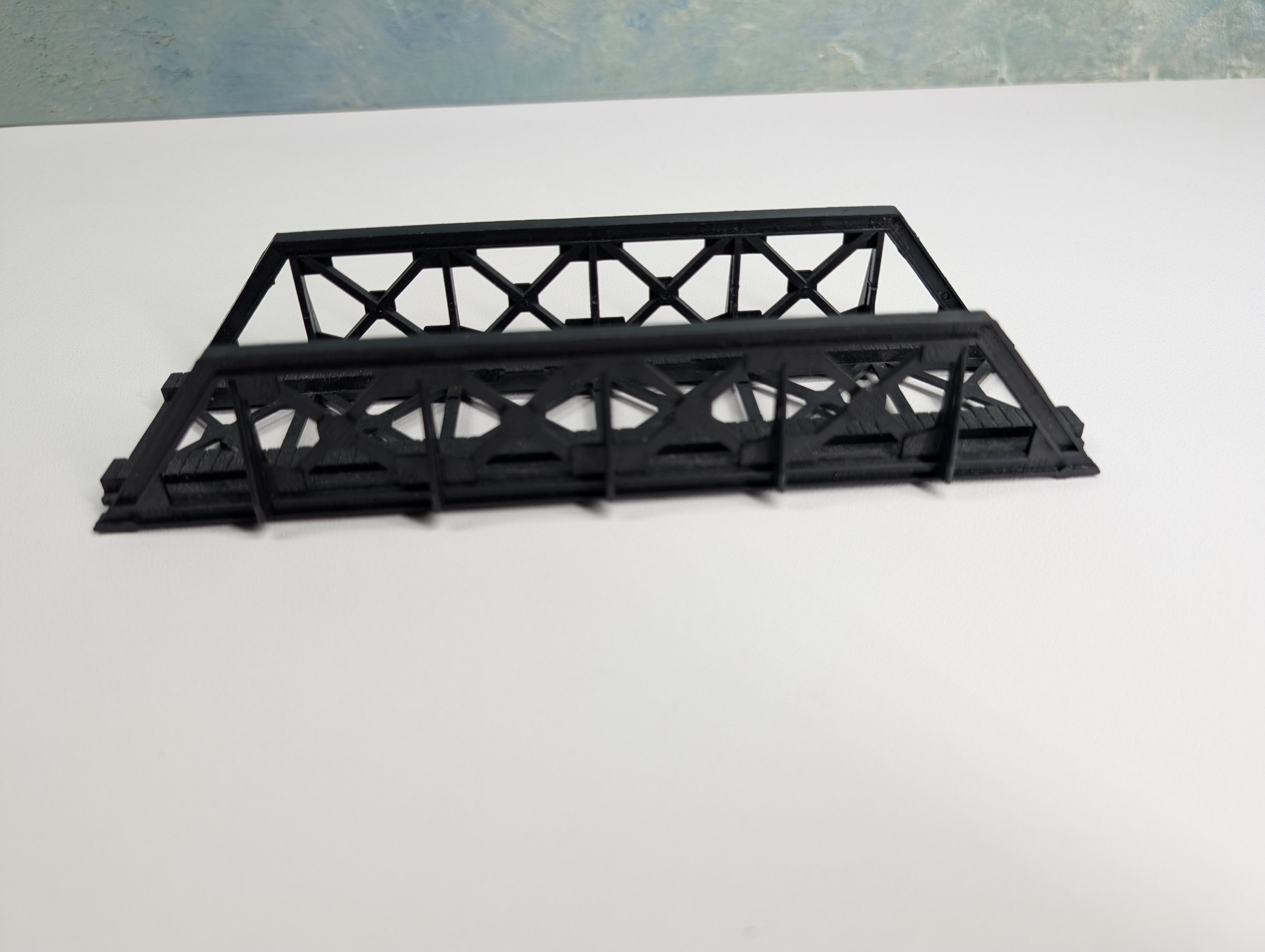 USED HO Scale Black Truss Bridge