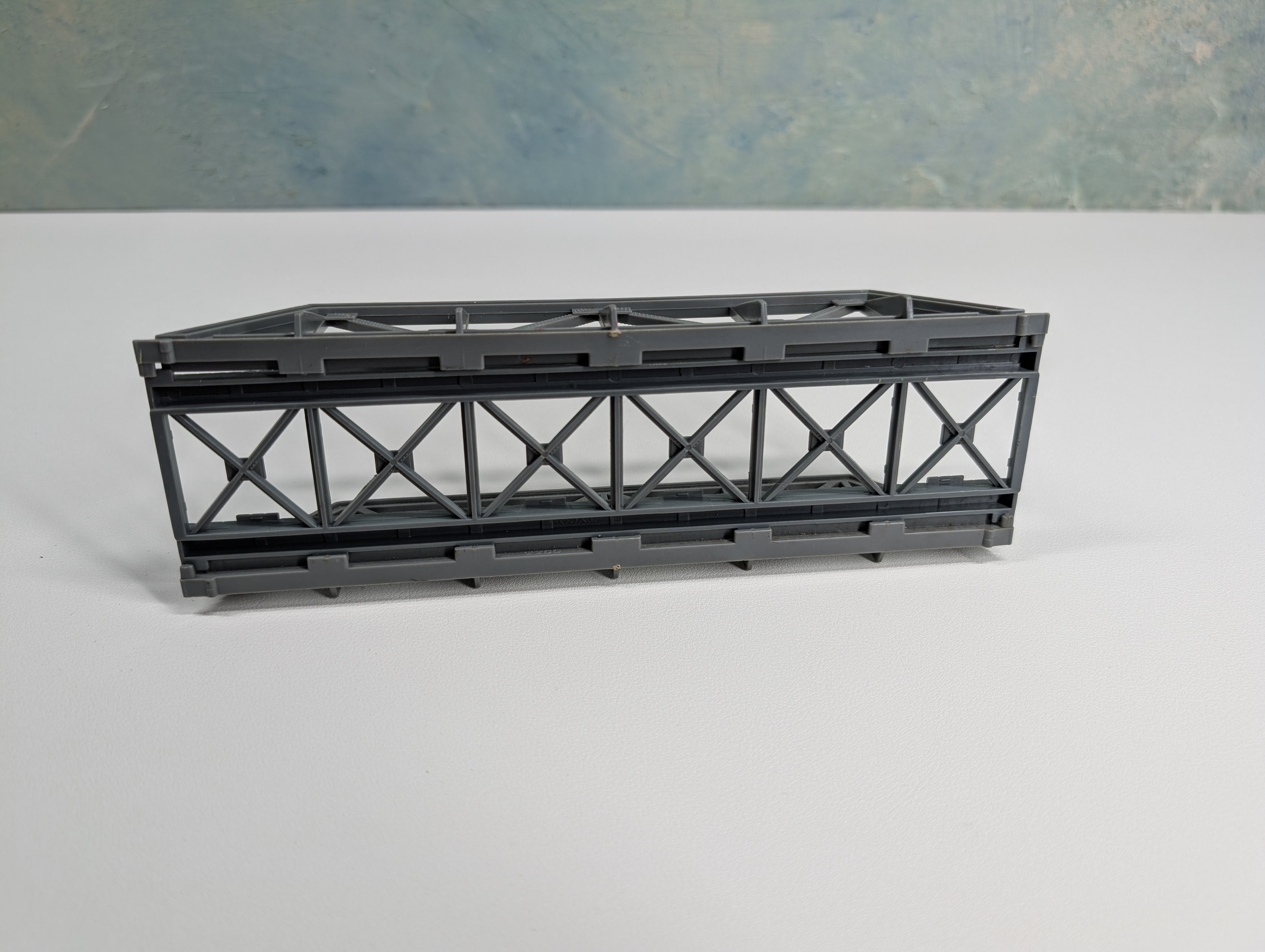 USED Tyco HO Scale Gray Truss Bridge