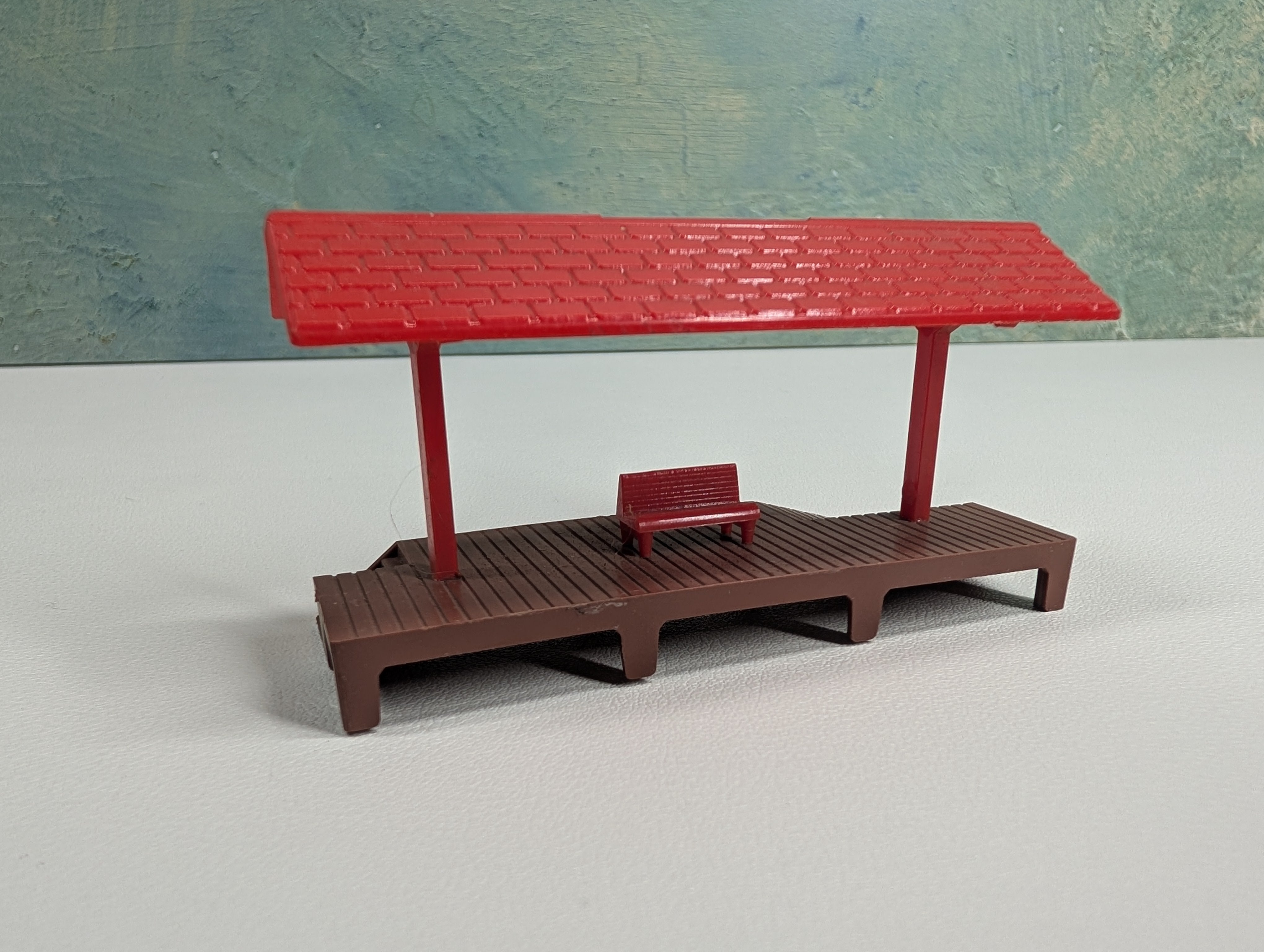 USED Bachmann Plasticville HO Scale Small Passenger Platform