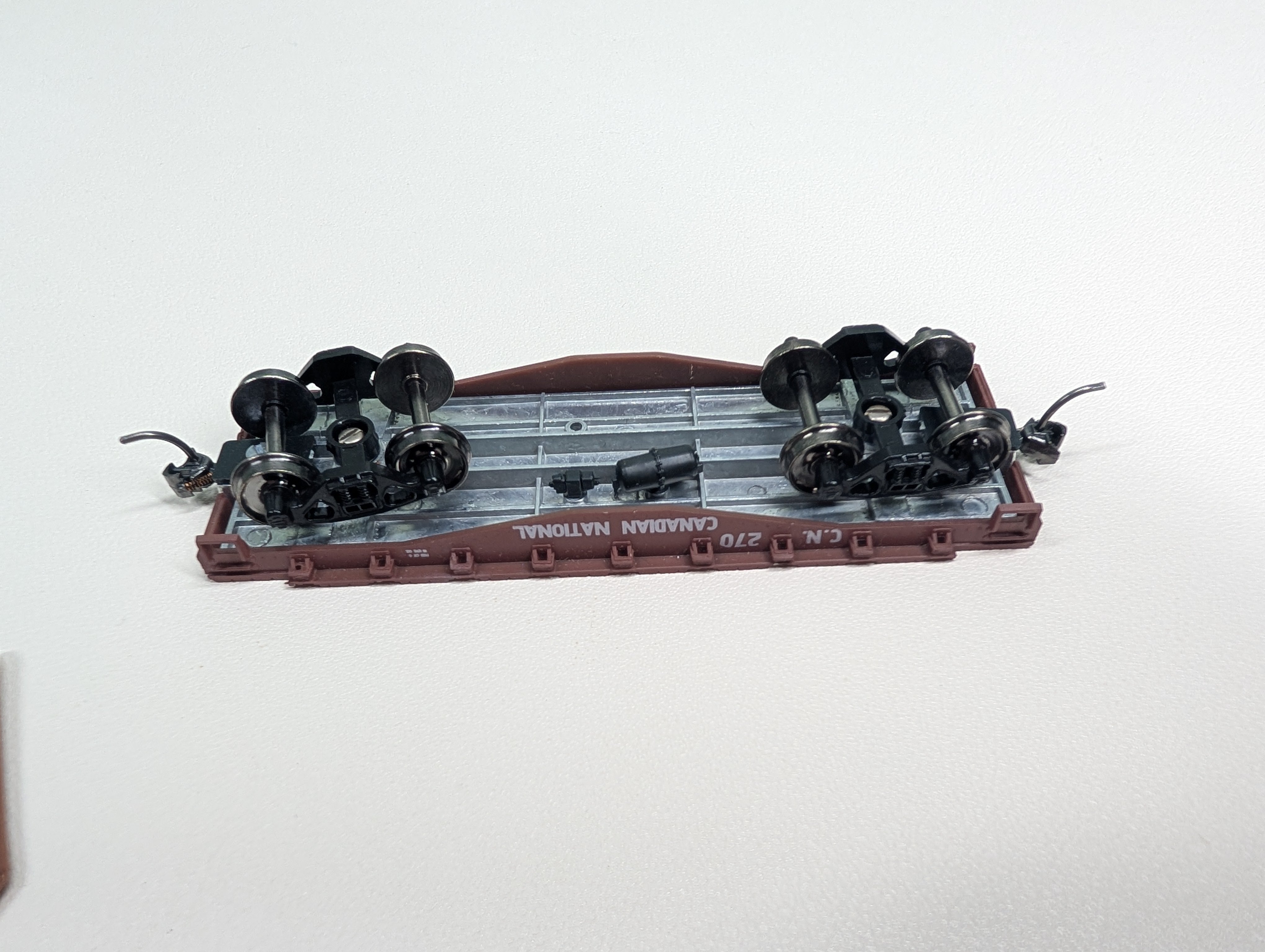 USED Roundhouse HO Scale Flat Car Gondola Canadian National CN #270