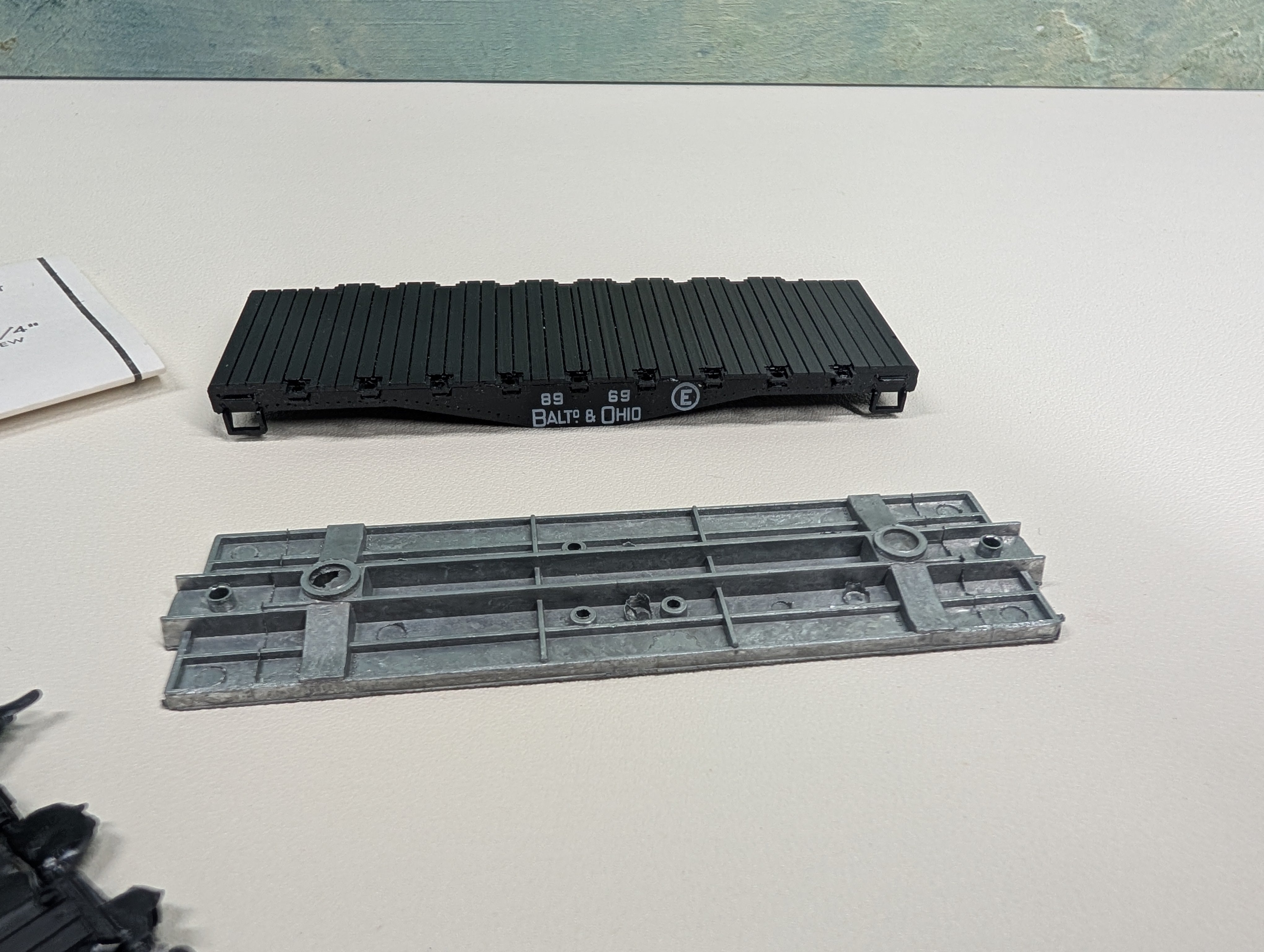 USED Roundhouse HO Scale Flat Car Gondola Baltimore and Ohio #8969