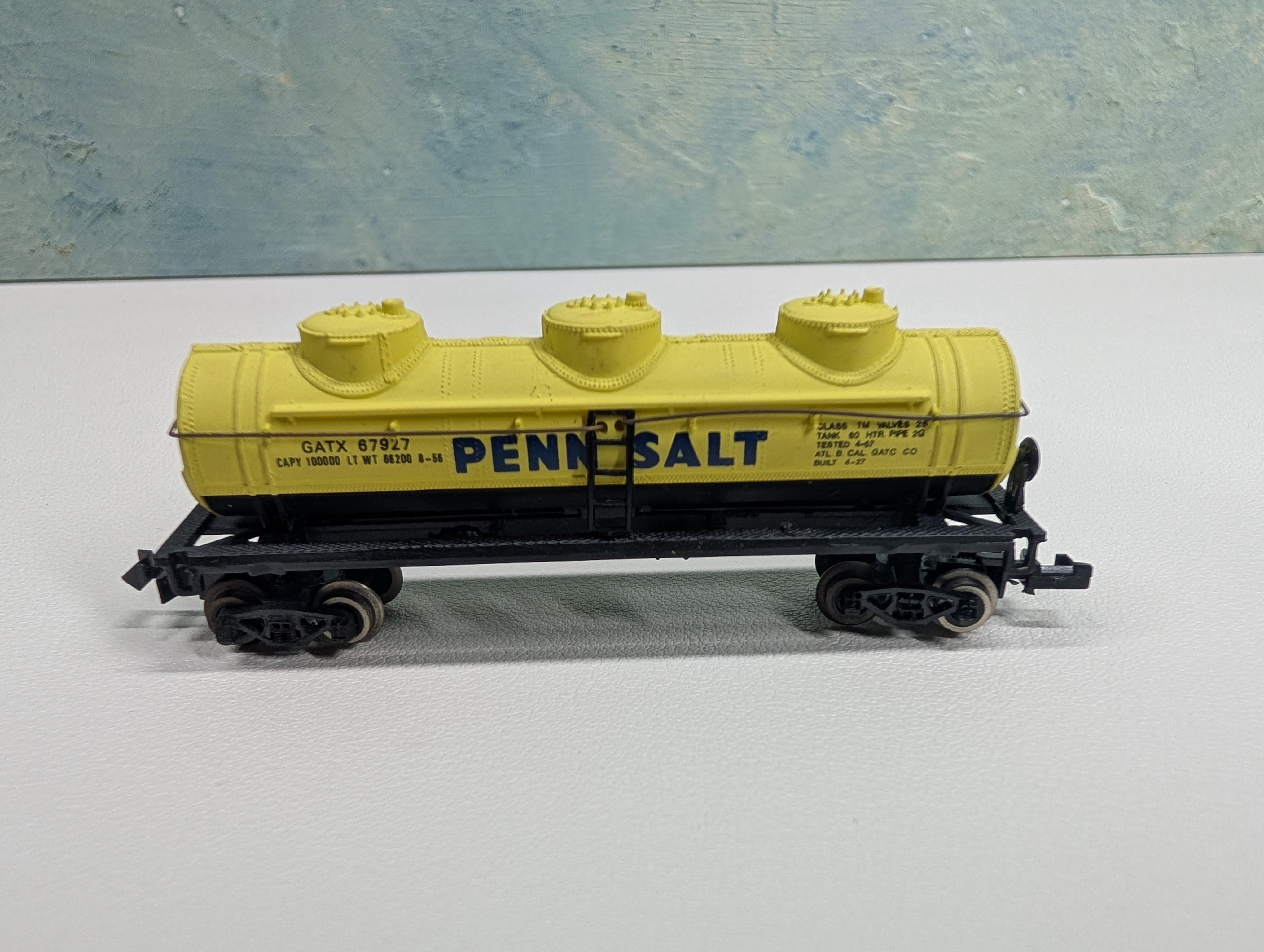USED Bachmann N Scale Triple Dome Tank Car Penn Salt GATX #67927