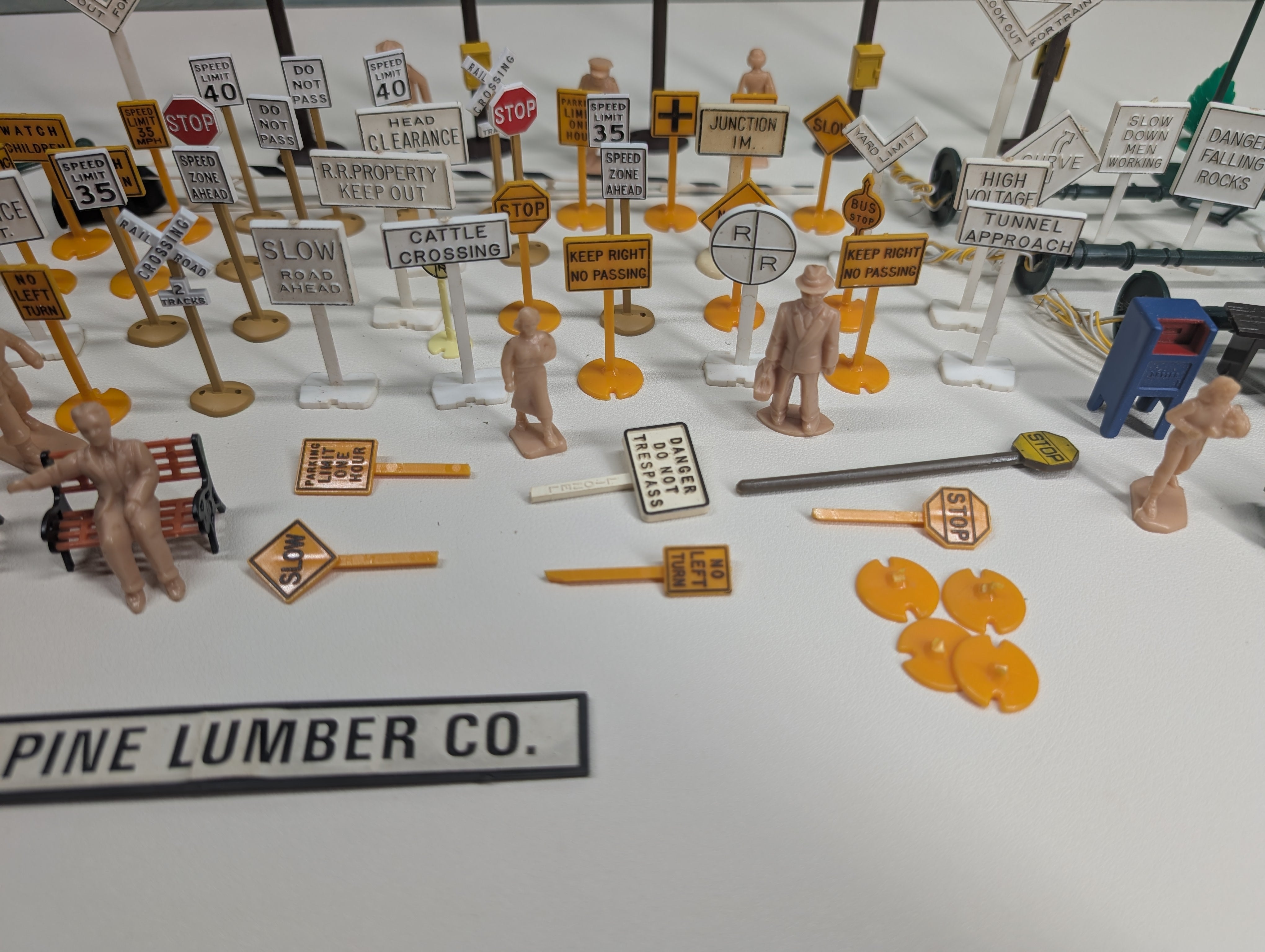 USED O Lot of RR Signs, Telephone Poles and more Details