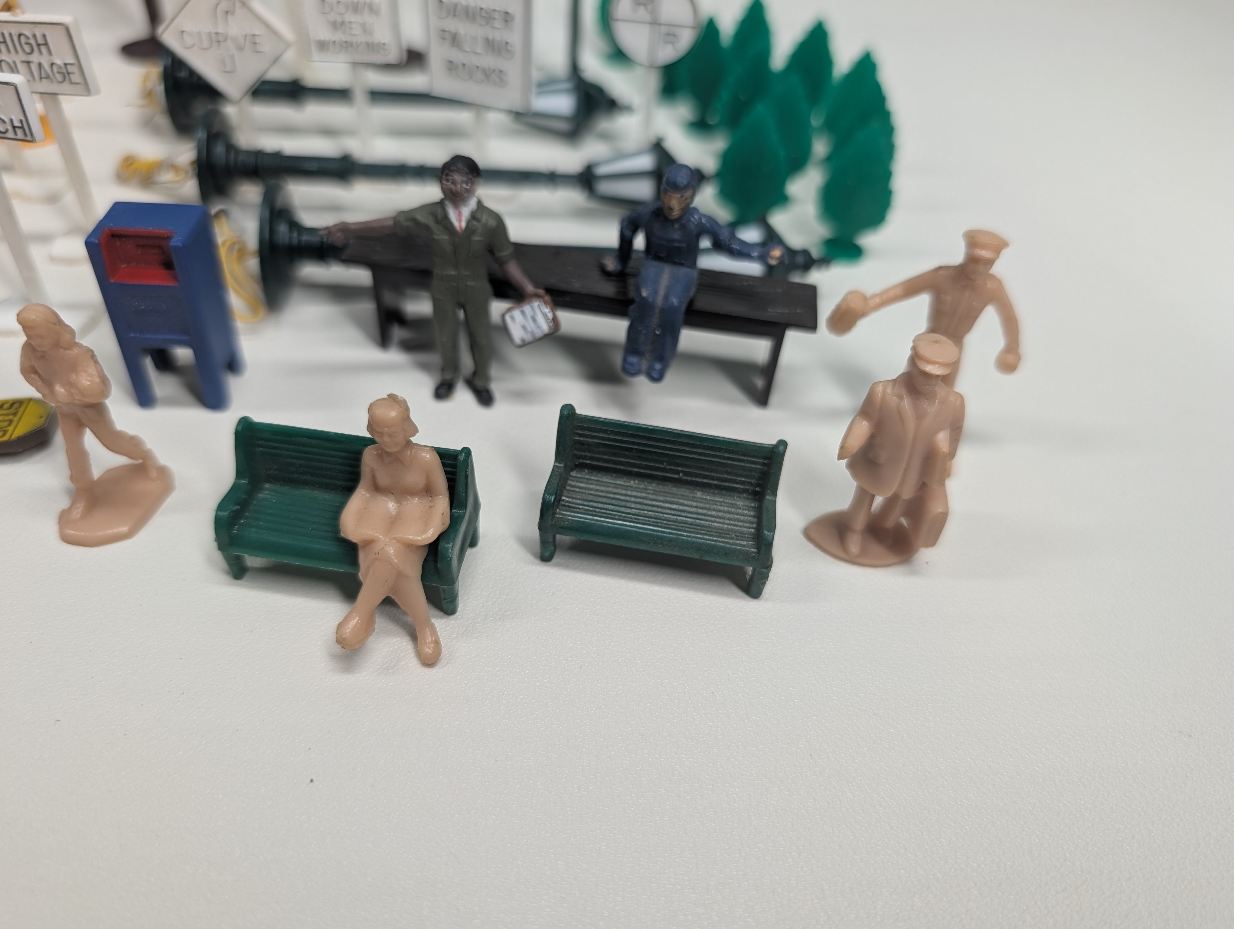 USED O Lot of RR Signs, Telephone Poles and more Details