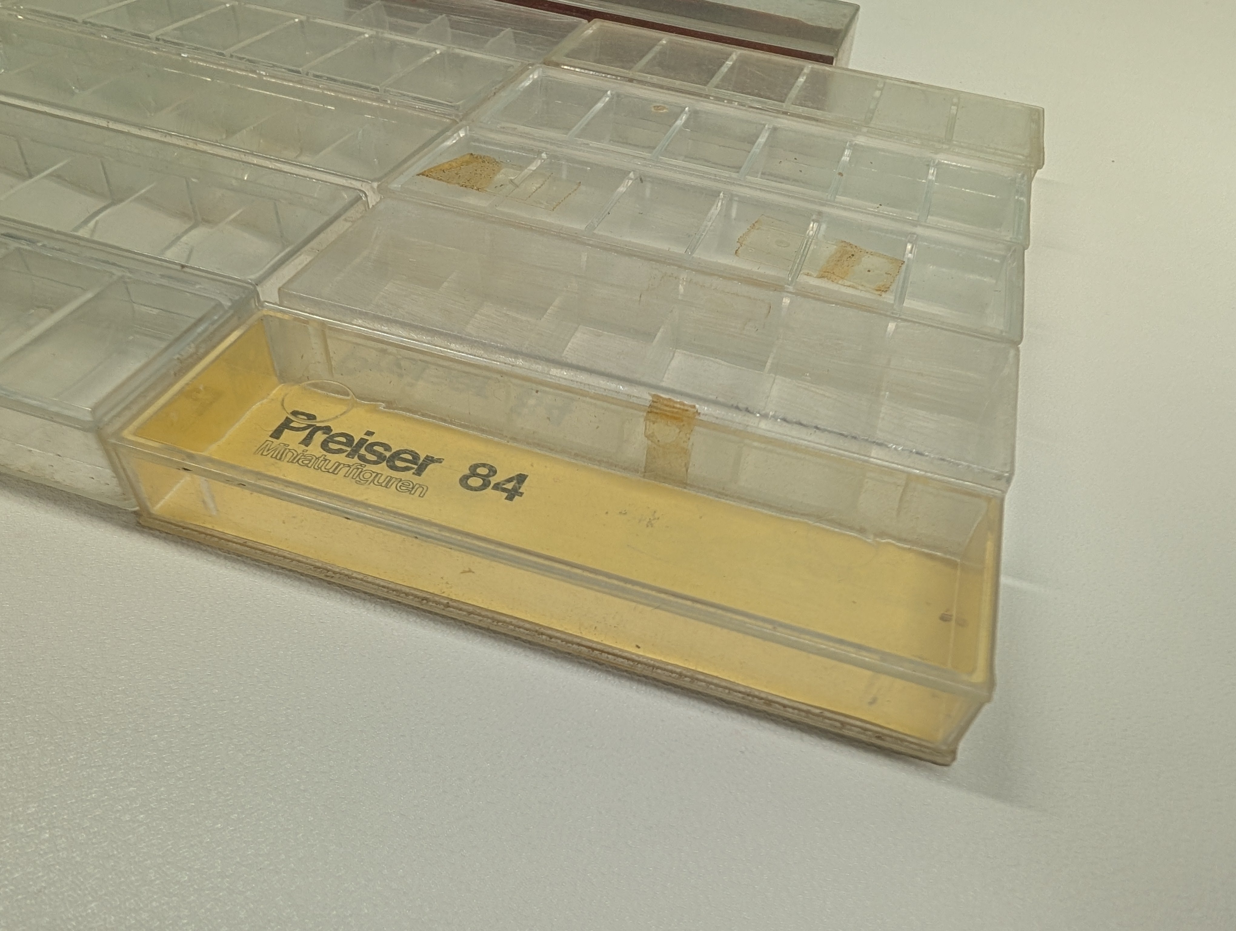 USED HO Scale Empty Plastic Train Boxes for Storage (11 pcs)