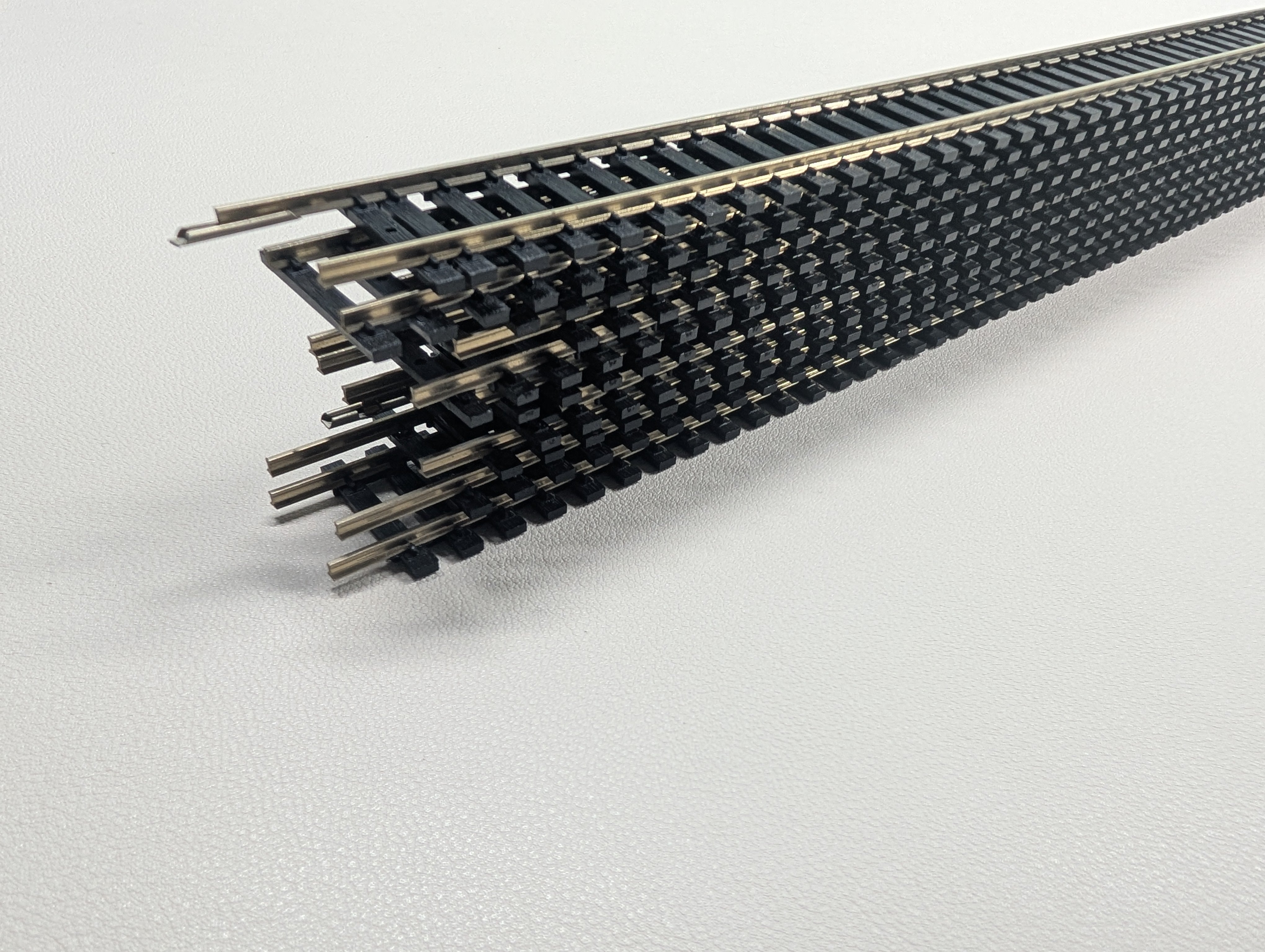 USED Atlas HO Scale Flex Track, Code 100 (10 pcs)