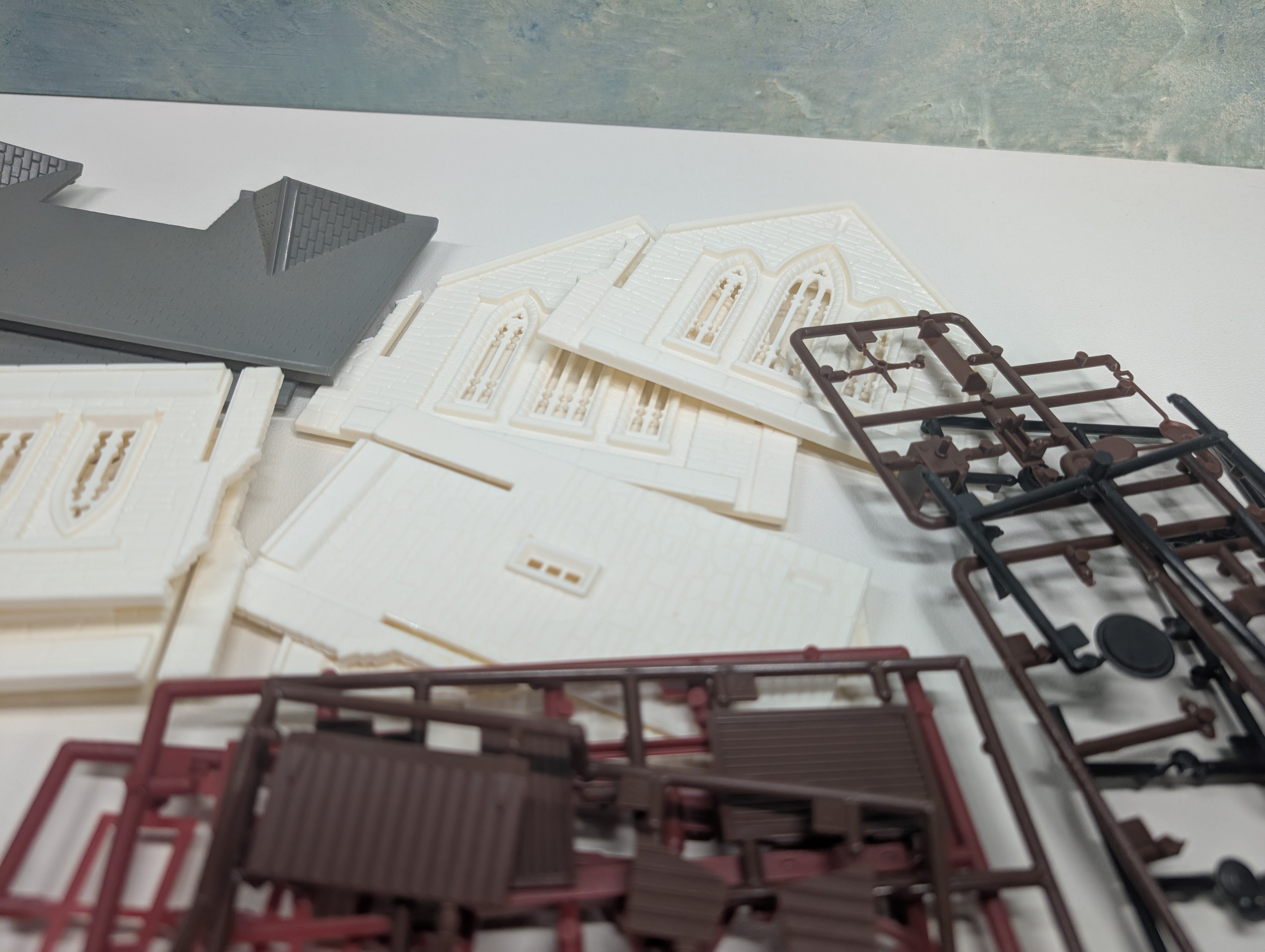 USED O Lot of Various Building Parts for Scratch Building and More