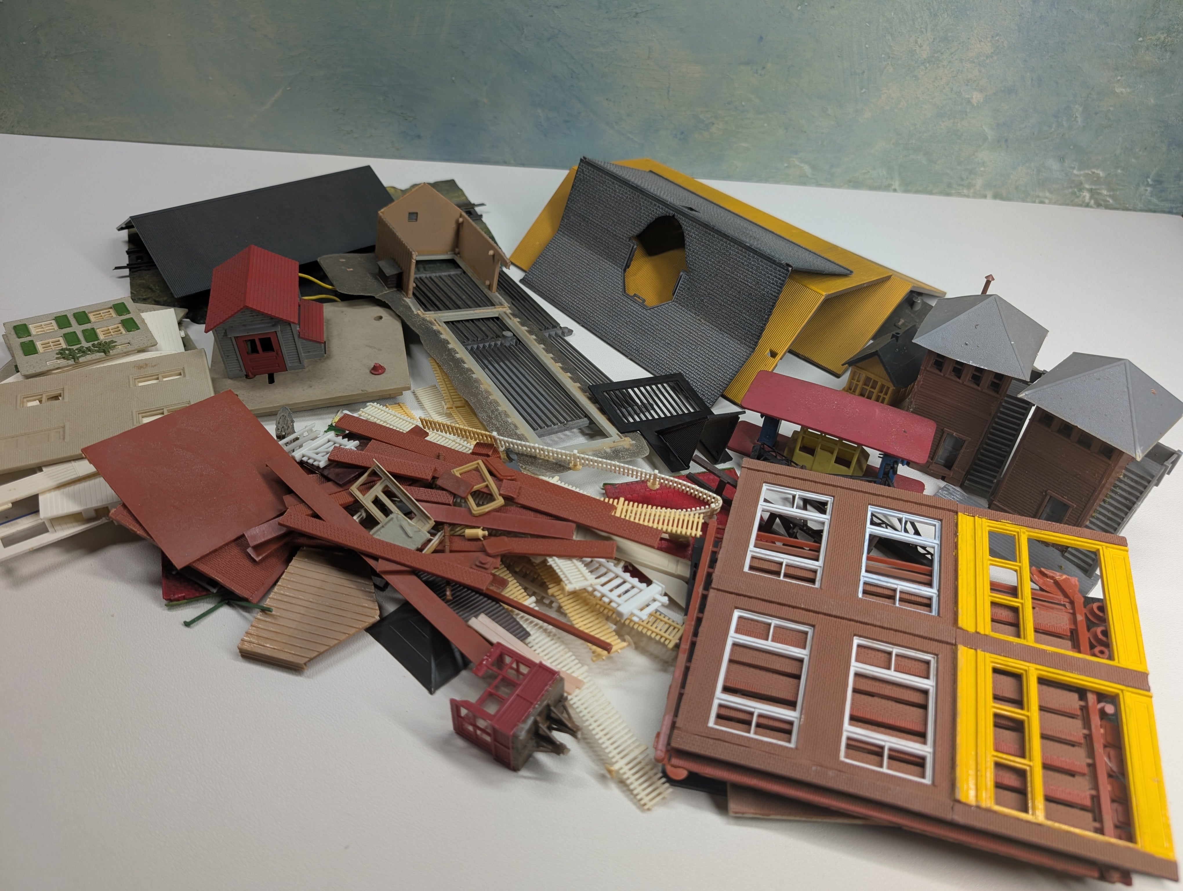 USED HO Scale Lot of Various Building Parts / Pieces, Scratch Building Parts