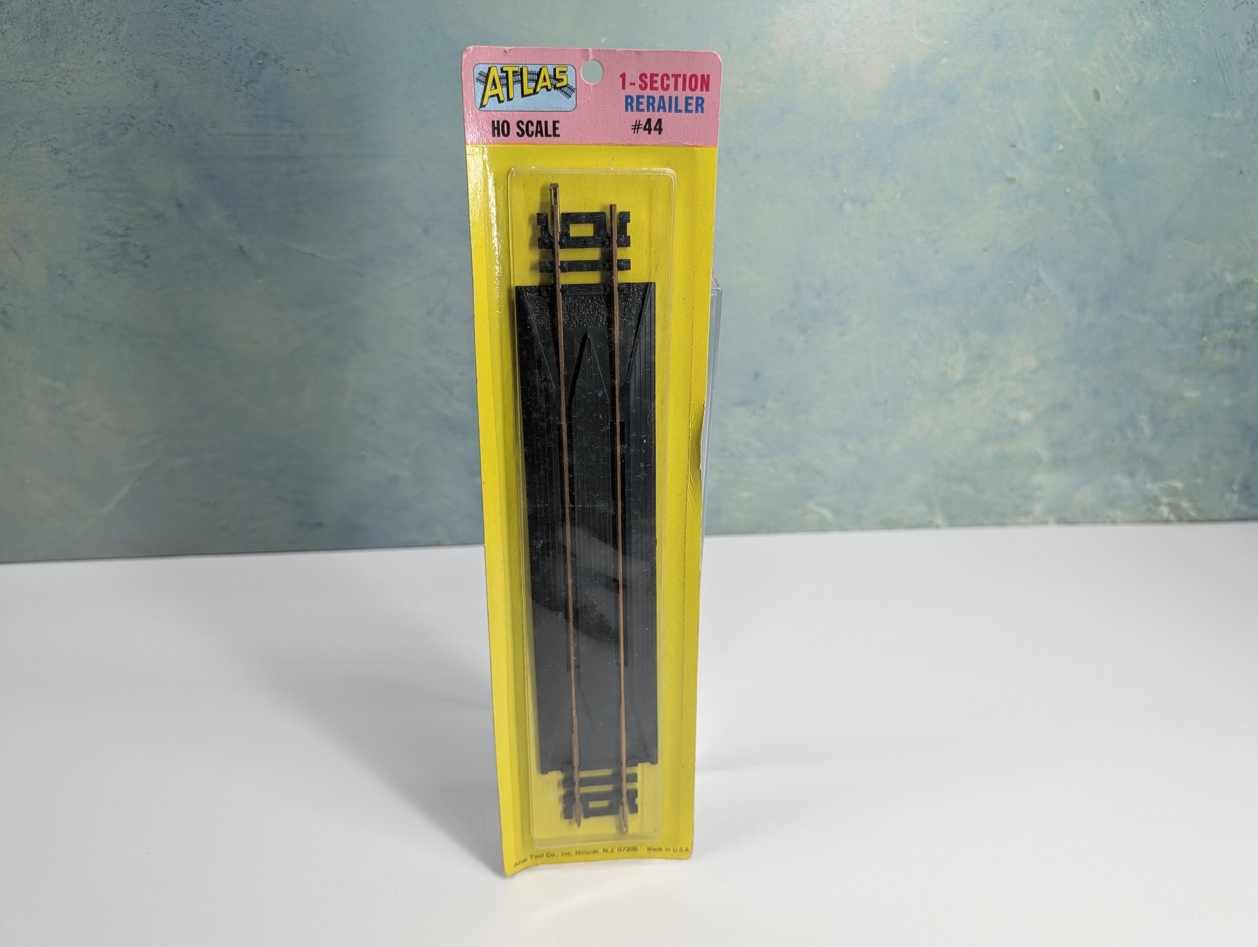 USED Atlas 44 HO Scale Brass Rerailer Code 100