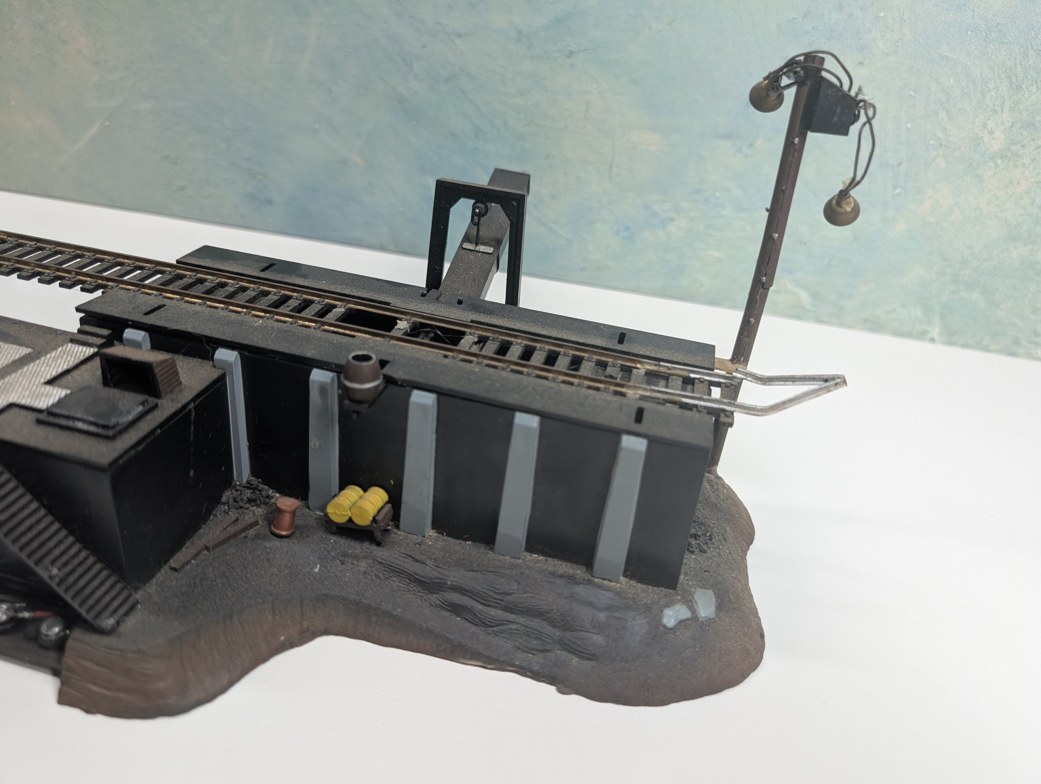 USED HO Scale Coaling Station Parts/Repairs