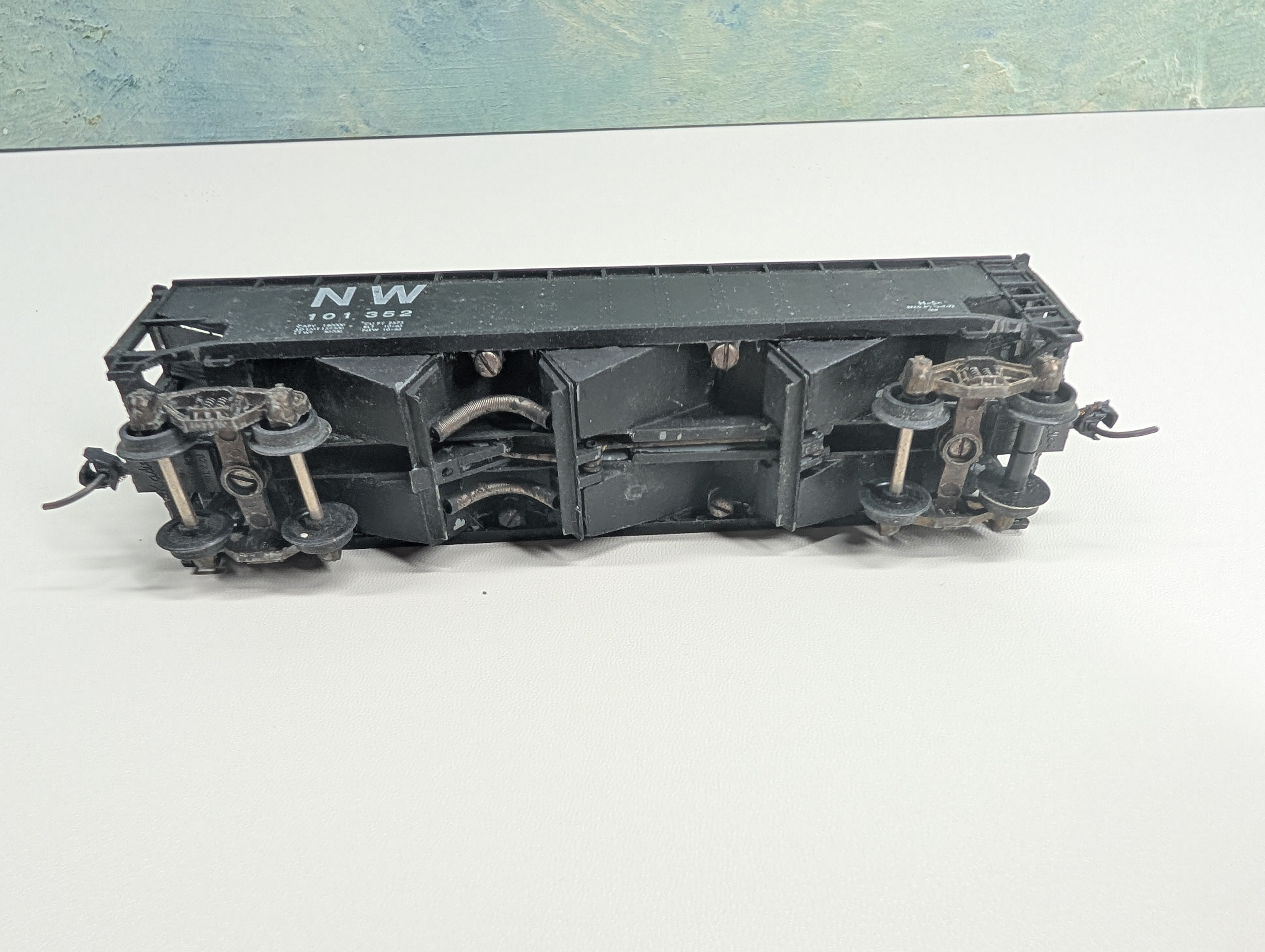 USED Ulrich HO Scale 3 Bay Operating Hopper Norfolk & Western NW #101352 Metal