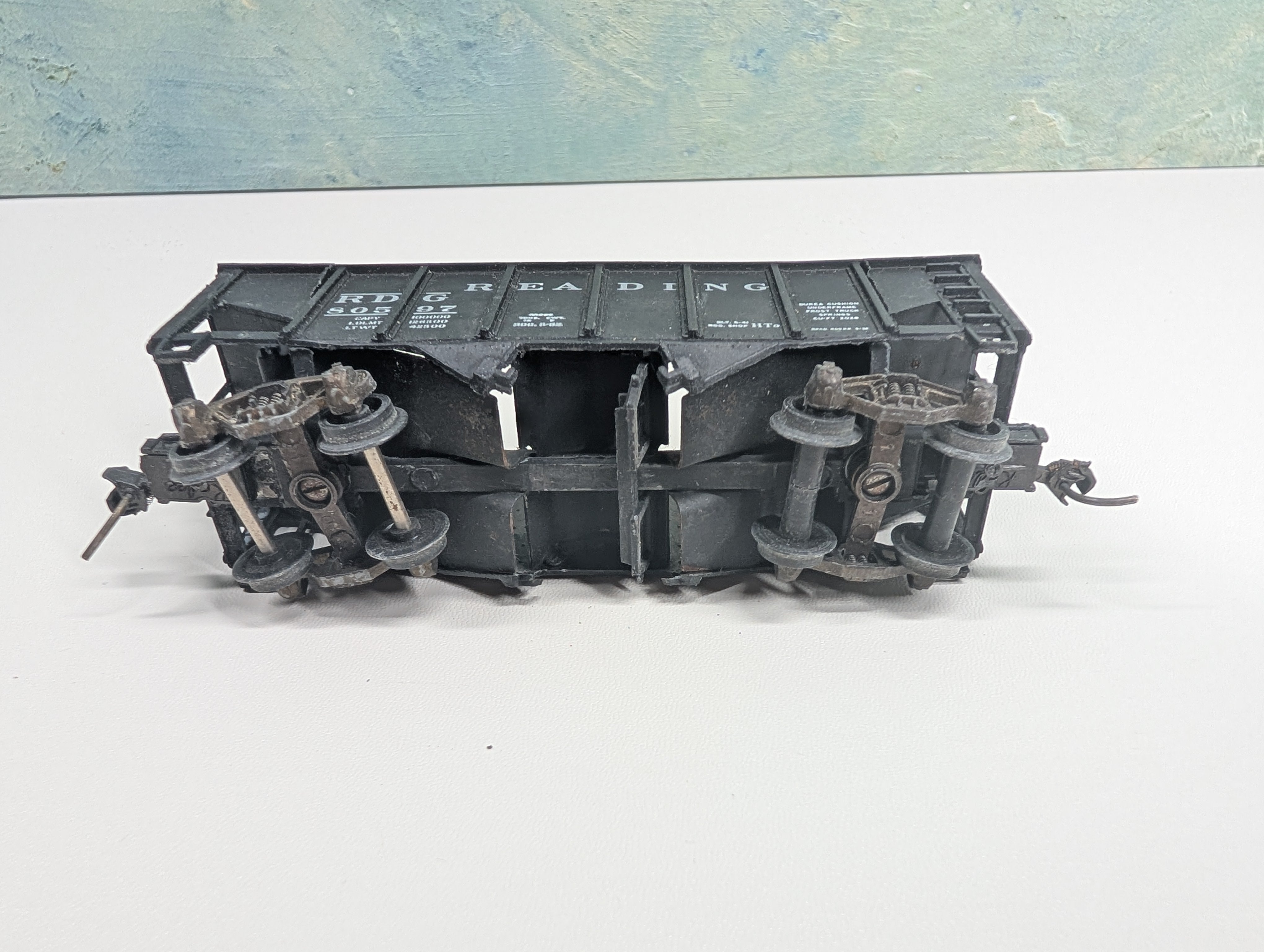 USED Ulrich HO Scale 2 Bay Hopper Reading RDG #80597 Metal