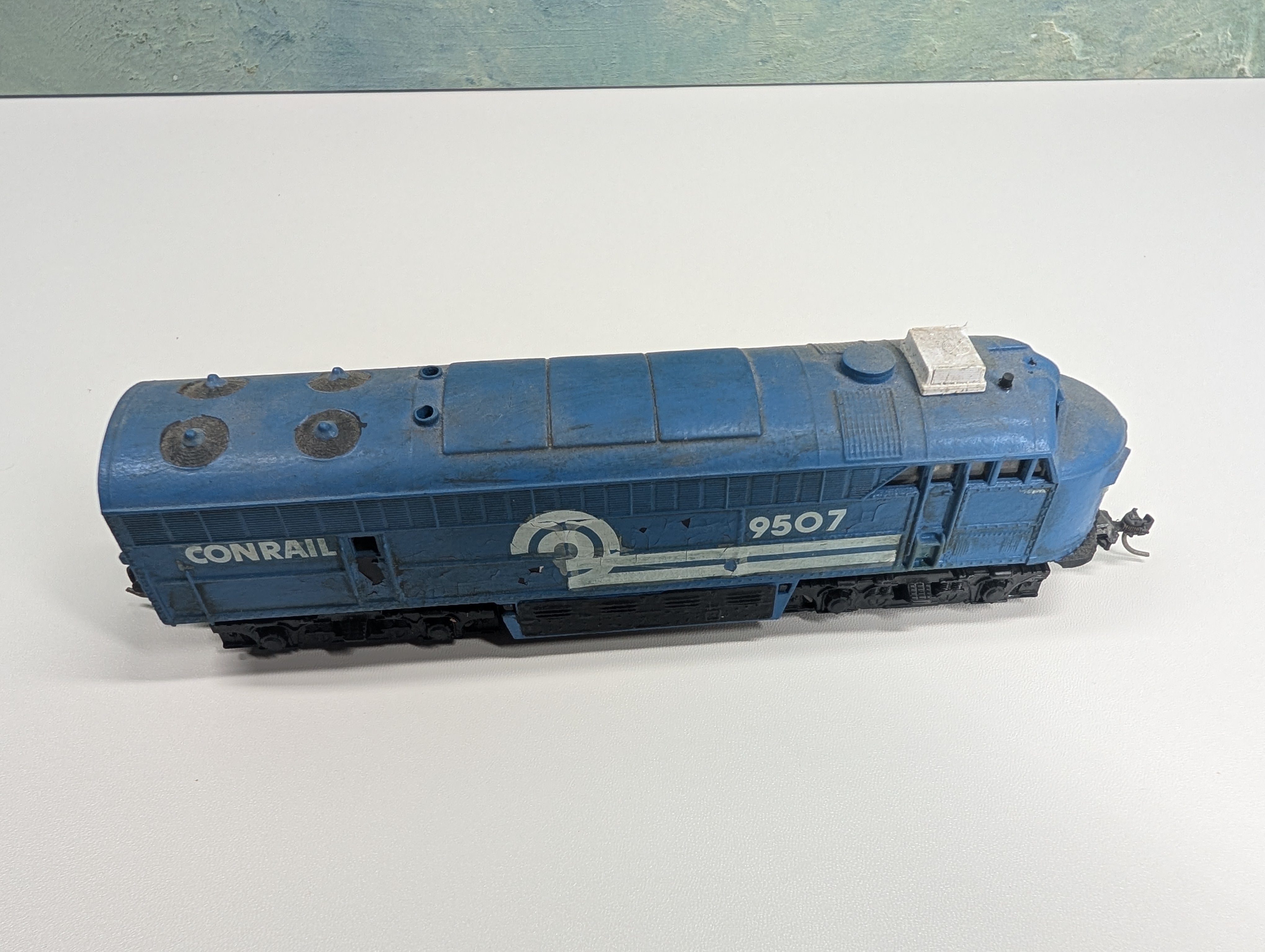 USED AHM HO Scale C-Liner Diesel Locomotive Conrail #9507 Runs, Decal DC