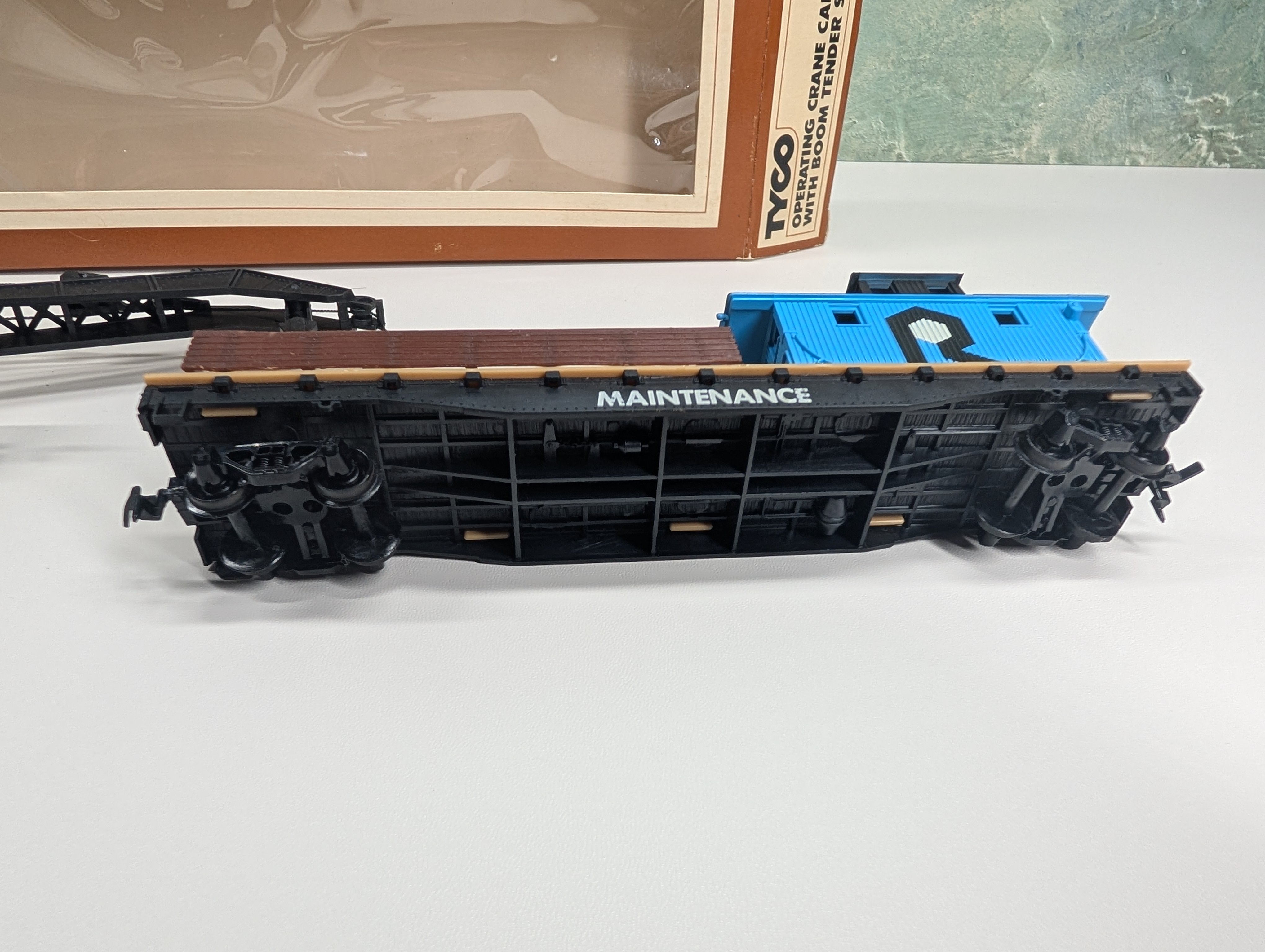 USED Tyco 865 HO Scale Operating Crane Car w/ Boom Tender Set Rock Island