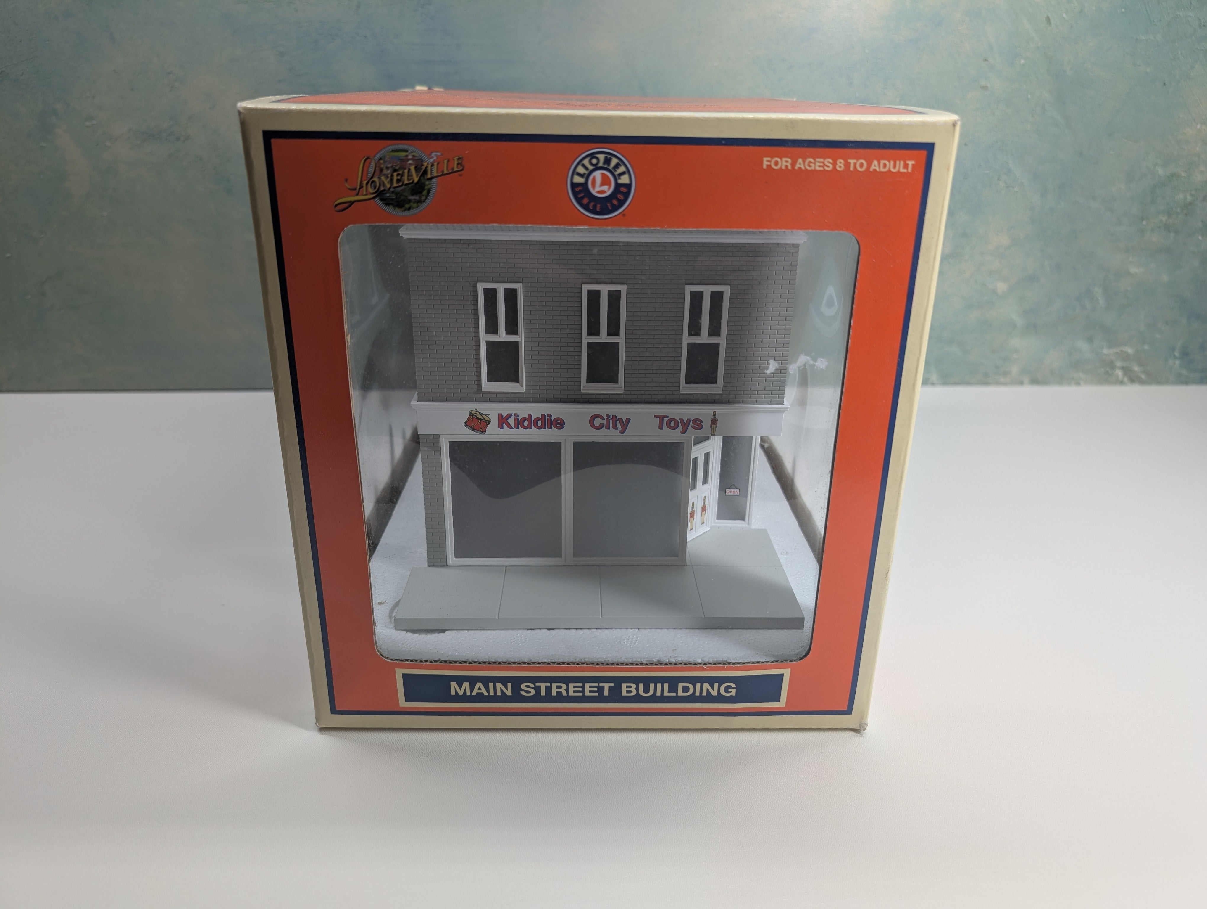 USED Lionel 6-34129 O Kiddie City Toy Store, Main Street Building Lionelville