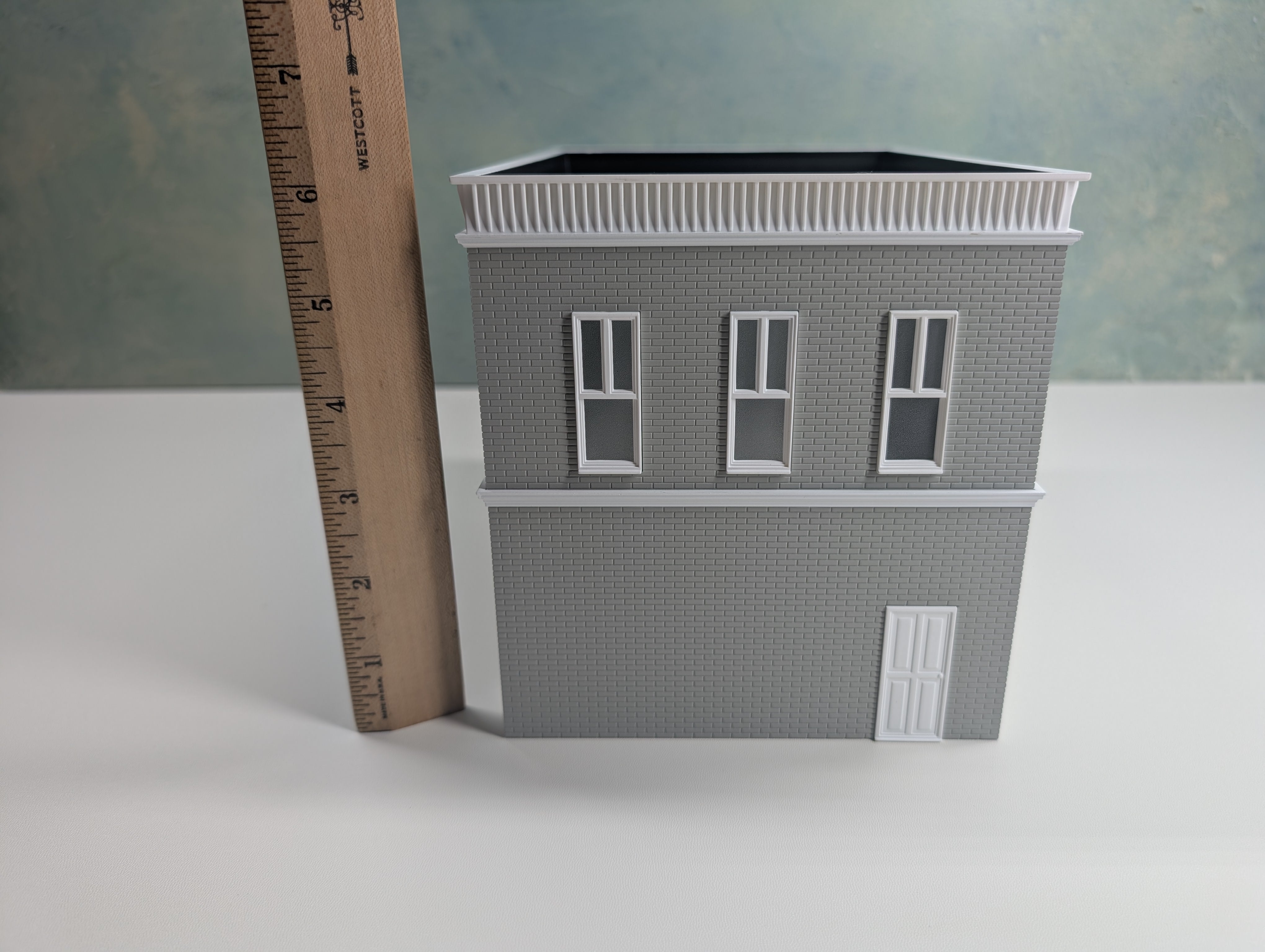 USED Lionel 6-34129 O Kiddie City Toy Store, Main Street Building Lionelville