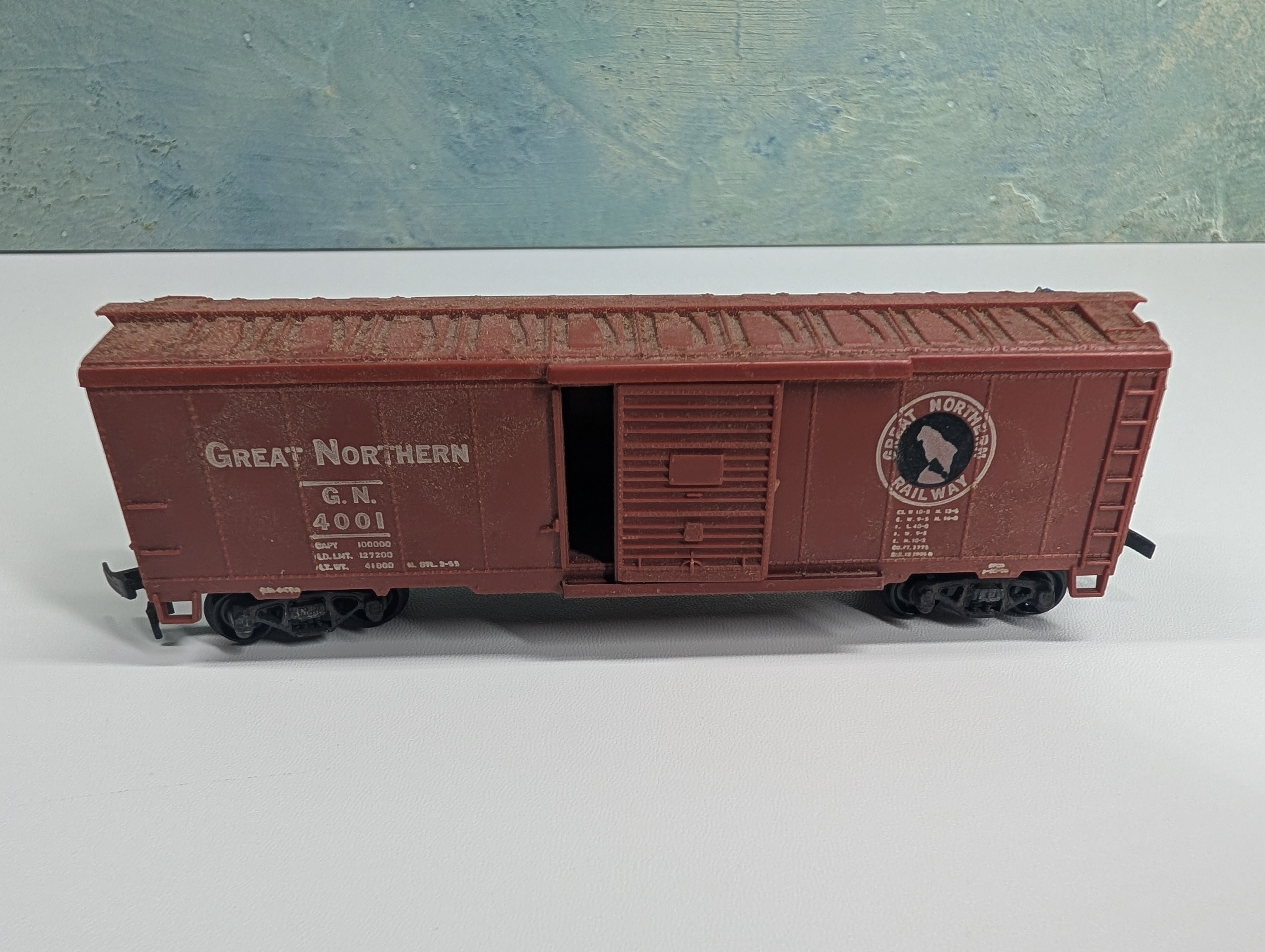 USED Revell HO Scale 40' Box Car Great Northern GN #4001