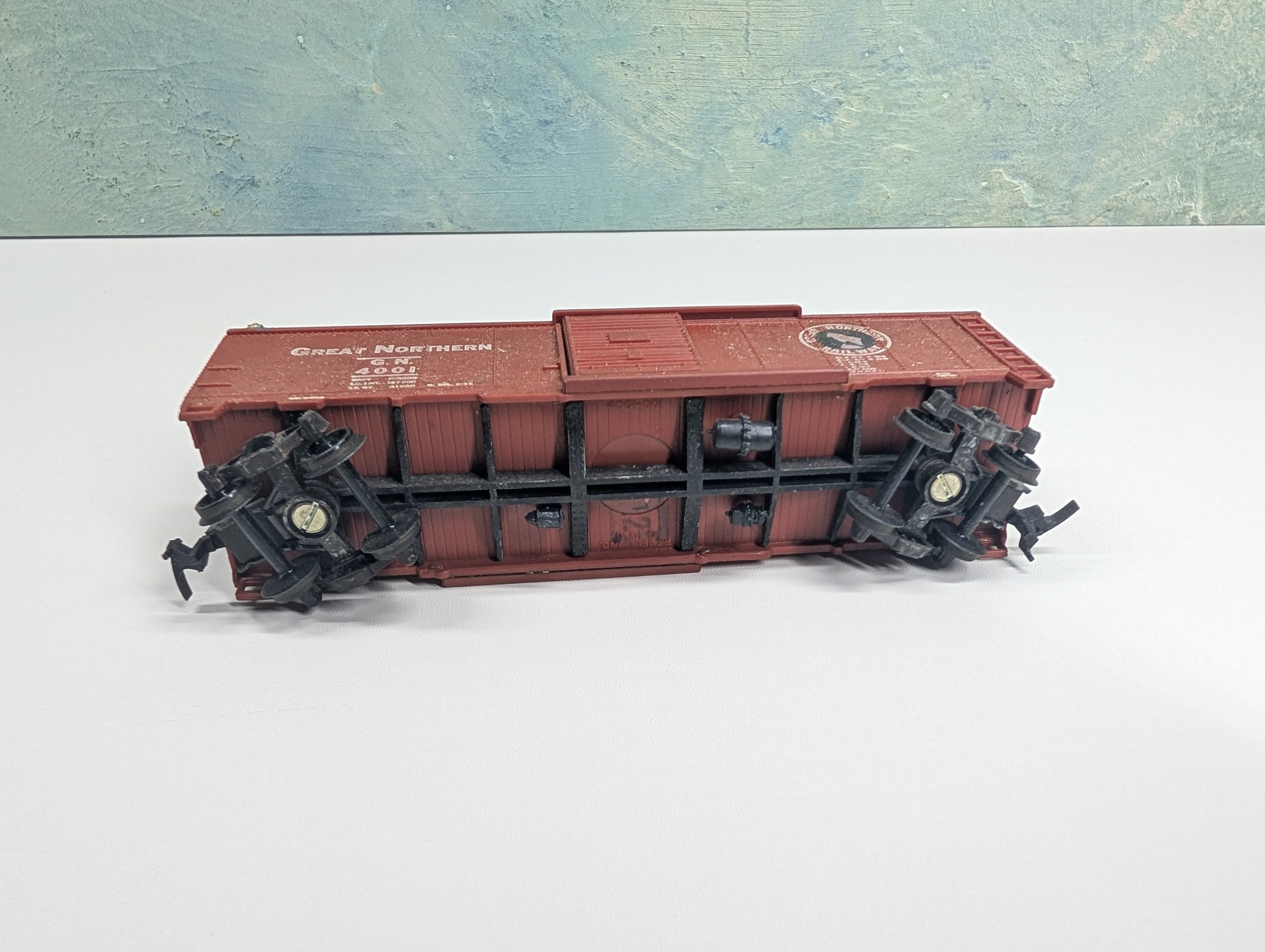 USED Revell HO Scale 40' Box Car Great Northern GN #4001