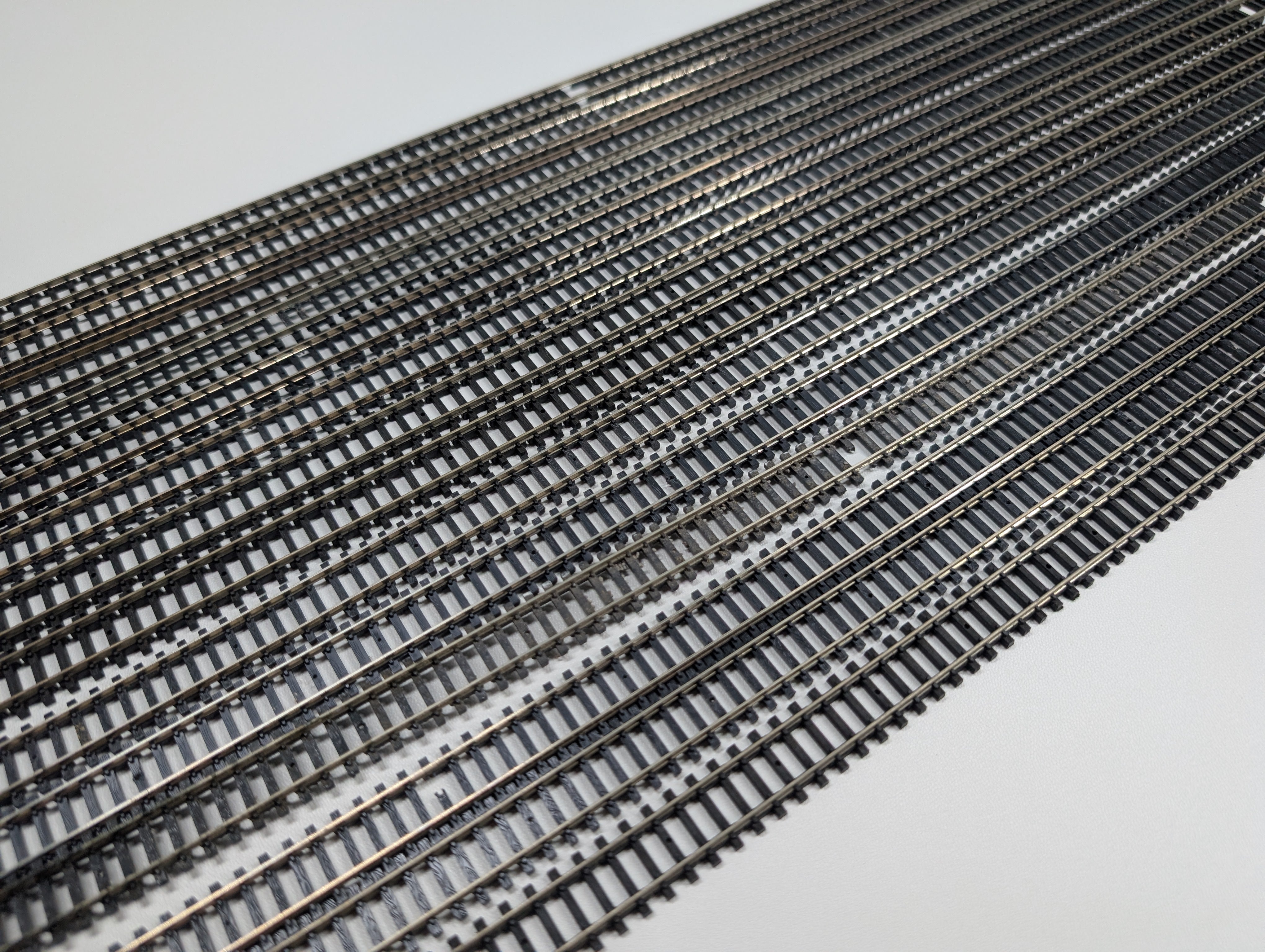 USED Atlas 2500 N Scale Superflex Flex Track, Code 80 Track (14 pcs)