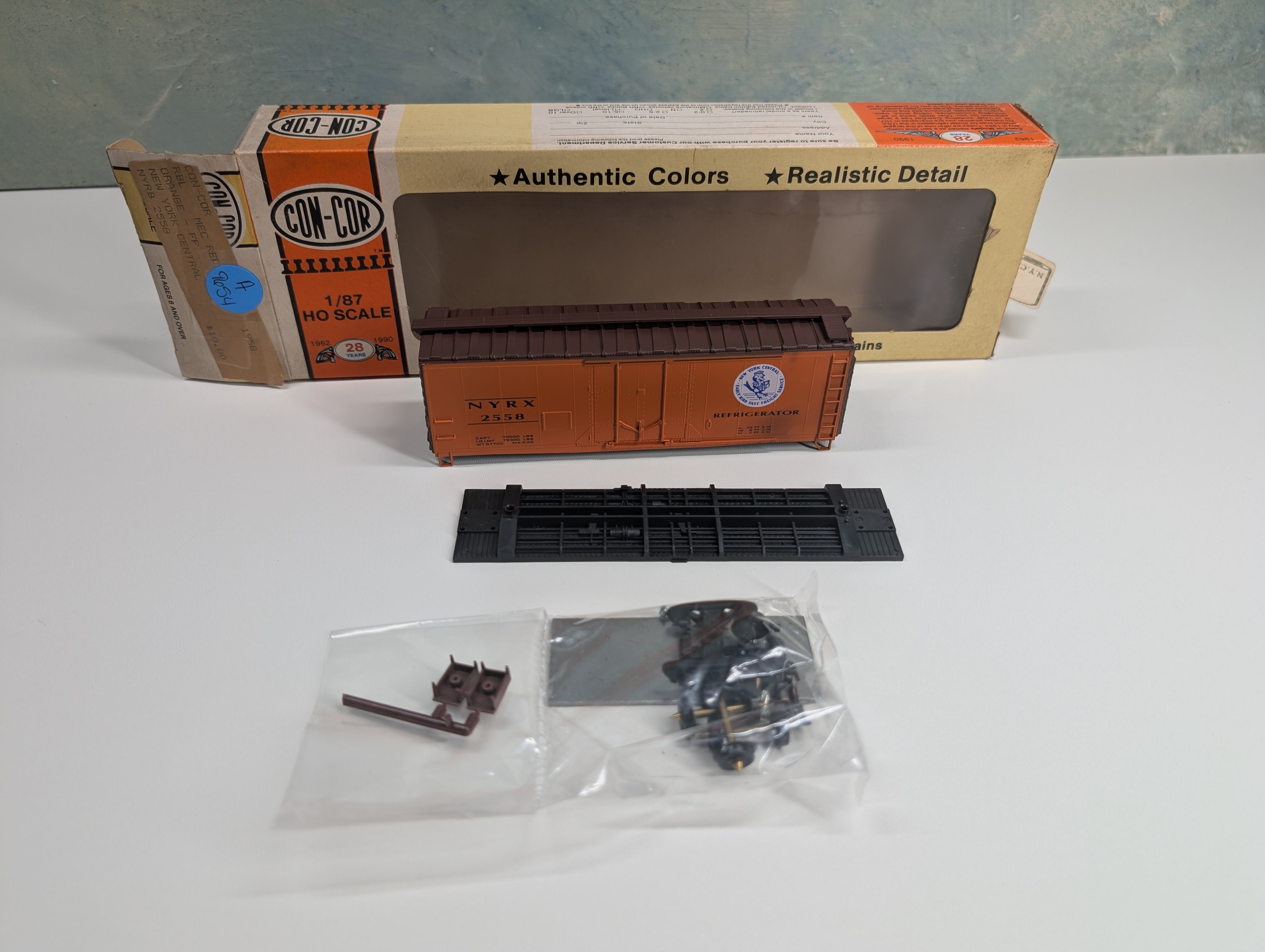 USED Con-Cor HO Scale 40' PD Reefer Box Car New York Central NYRX #2558 Early Bird Logo, Third Rail Custom KIT