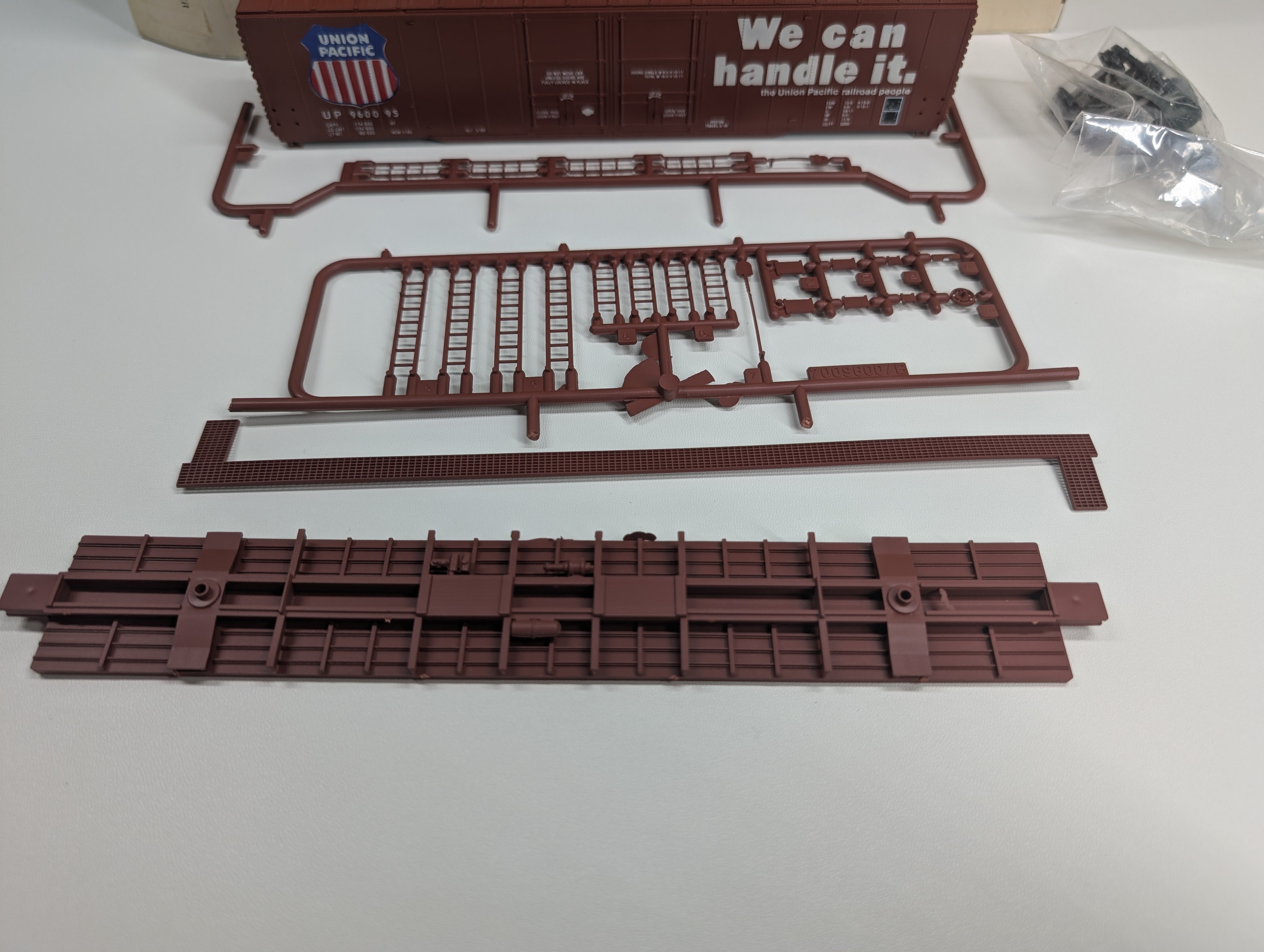 USED Con-Cor 1-009603 HO Scale 60' Greenville Box Car Union Pacific UP #960095 KIT