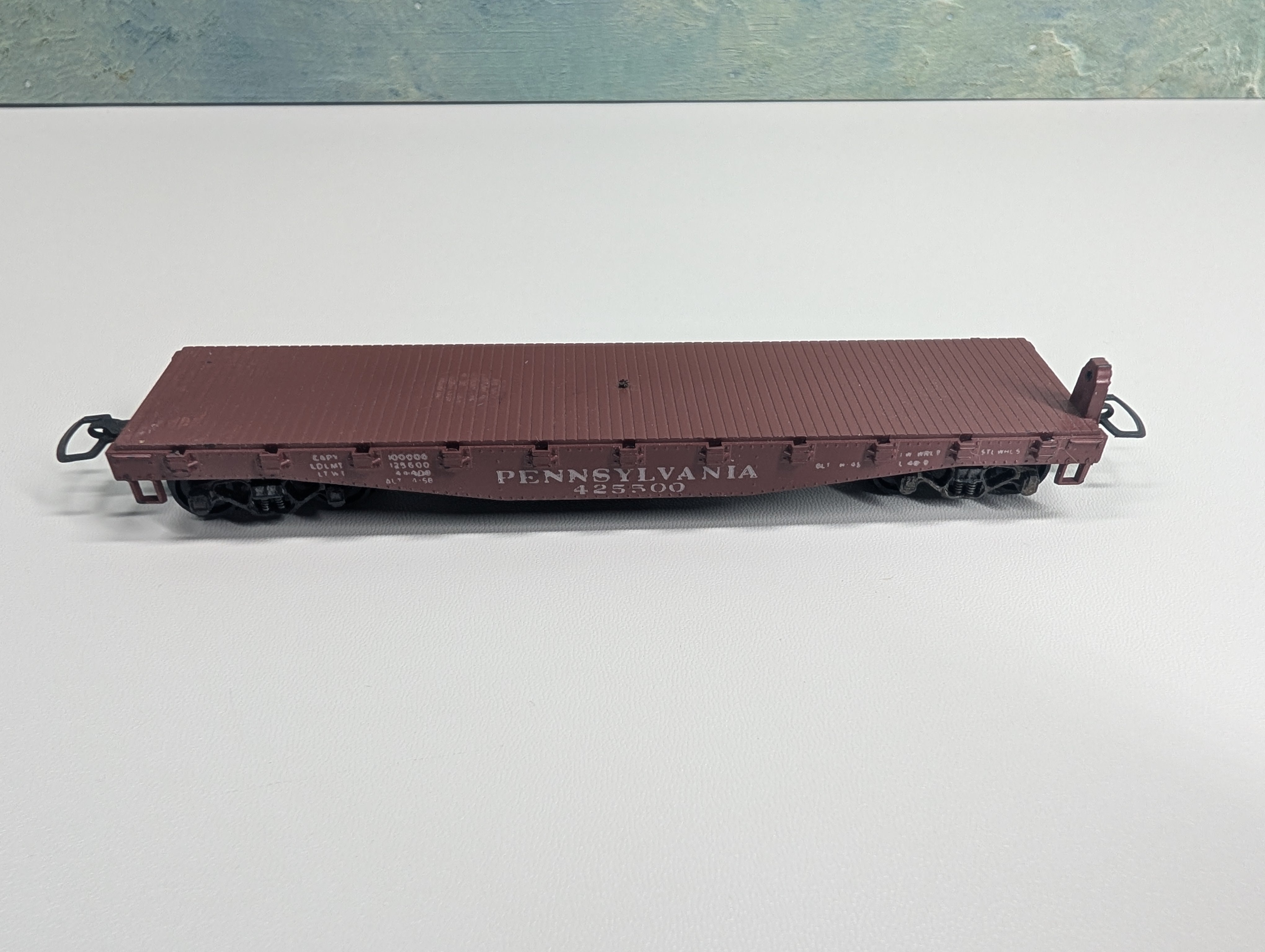 USED Athearn HO Scale 40' Flat Car Pennsylvania PRR #425500 Euro Couplers