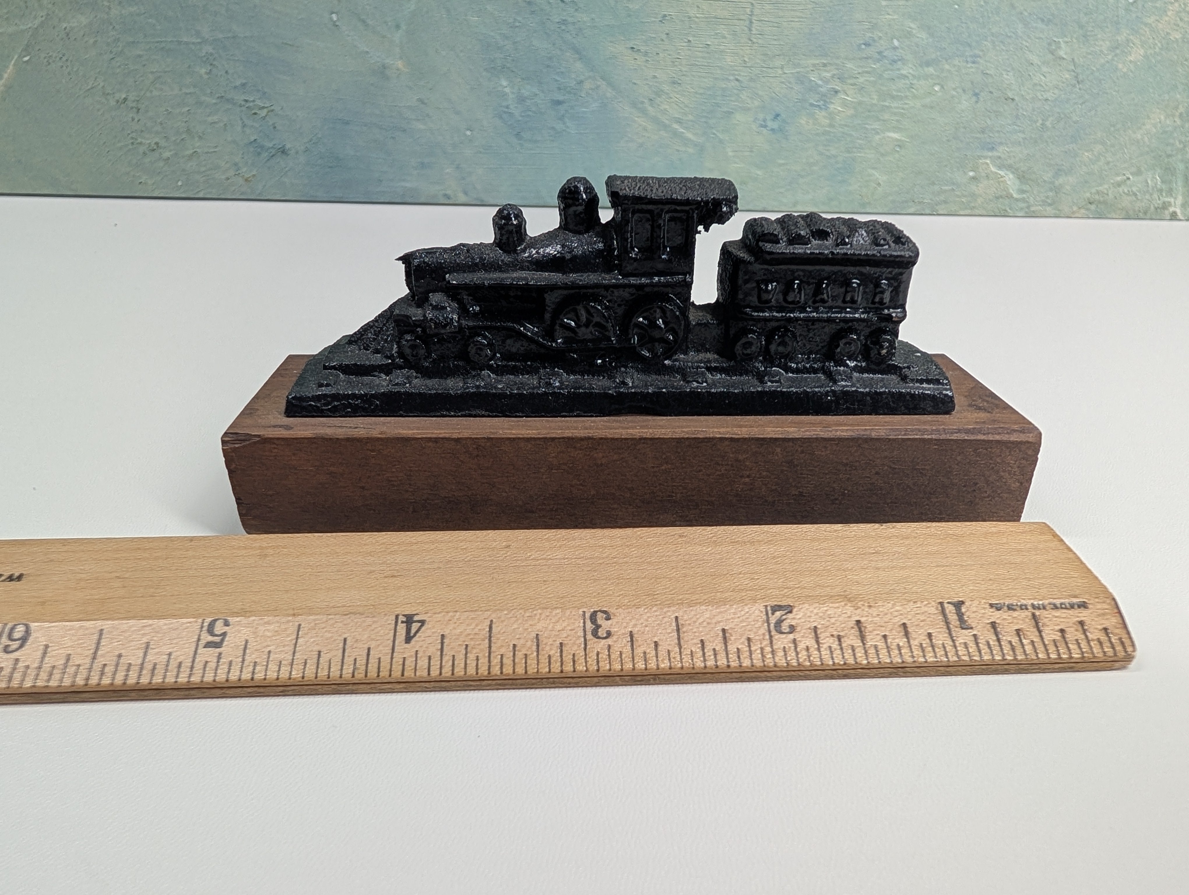 USED W&ARR Steam Engine, Crafted from Anthracite Coal Dust Paper Weight