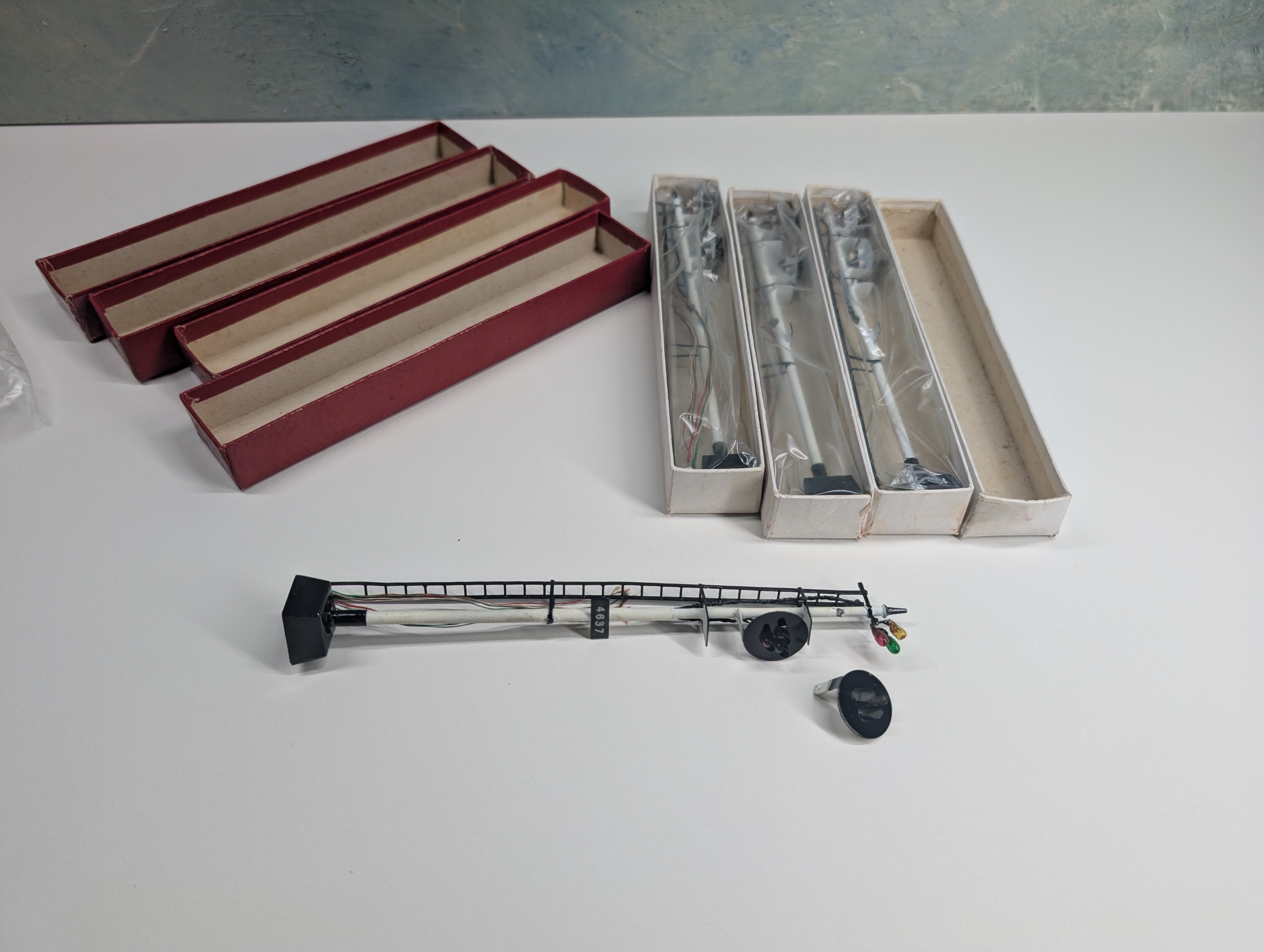 USED Kemtron J1-308 O Untested Double Head Tri-Light Signal Light (4 pcs)