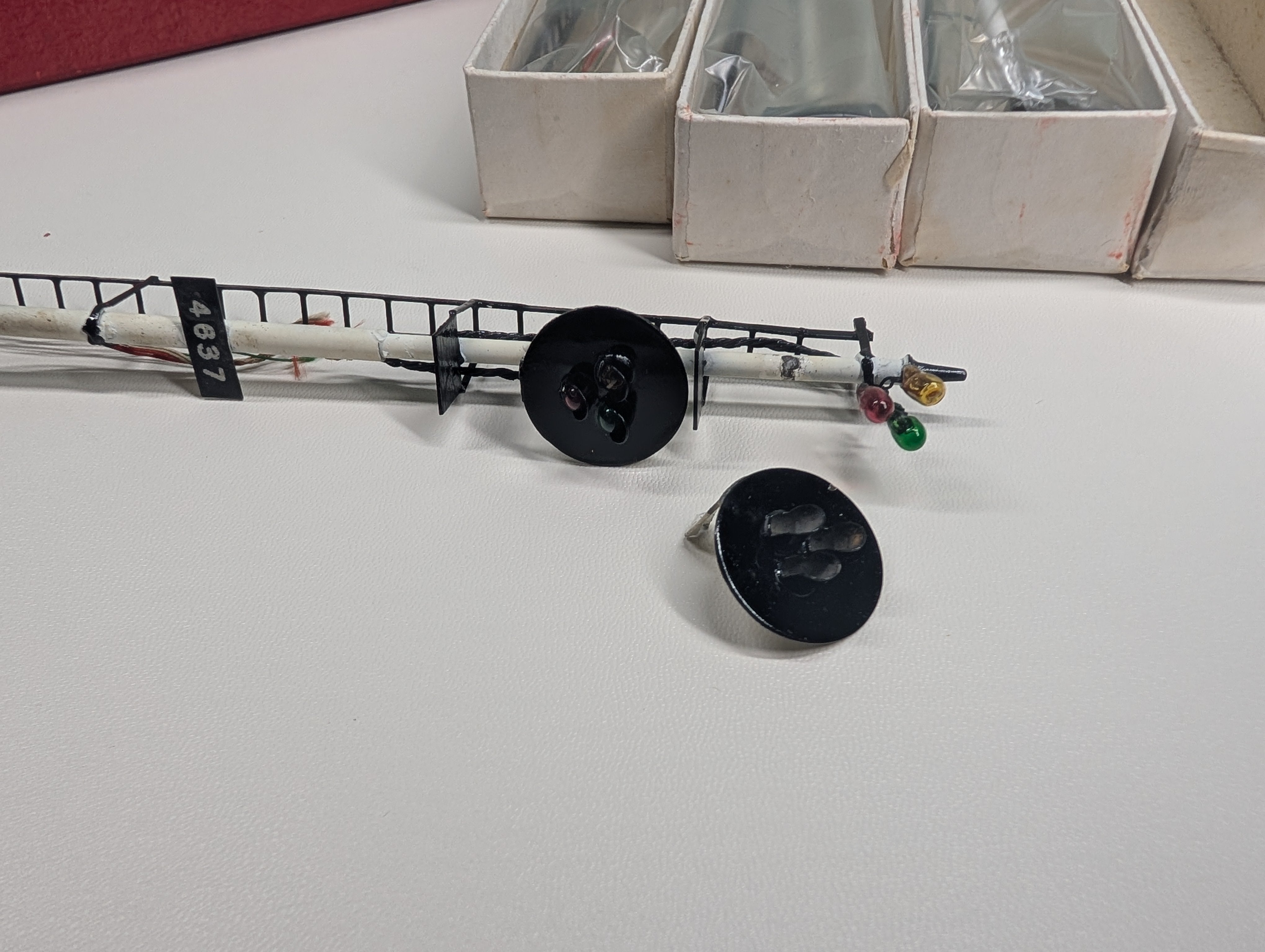 USED Kemtron J1-308 O Untested Double Head Tri-Light Signal Light (4 pcs)