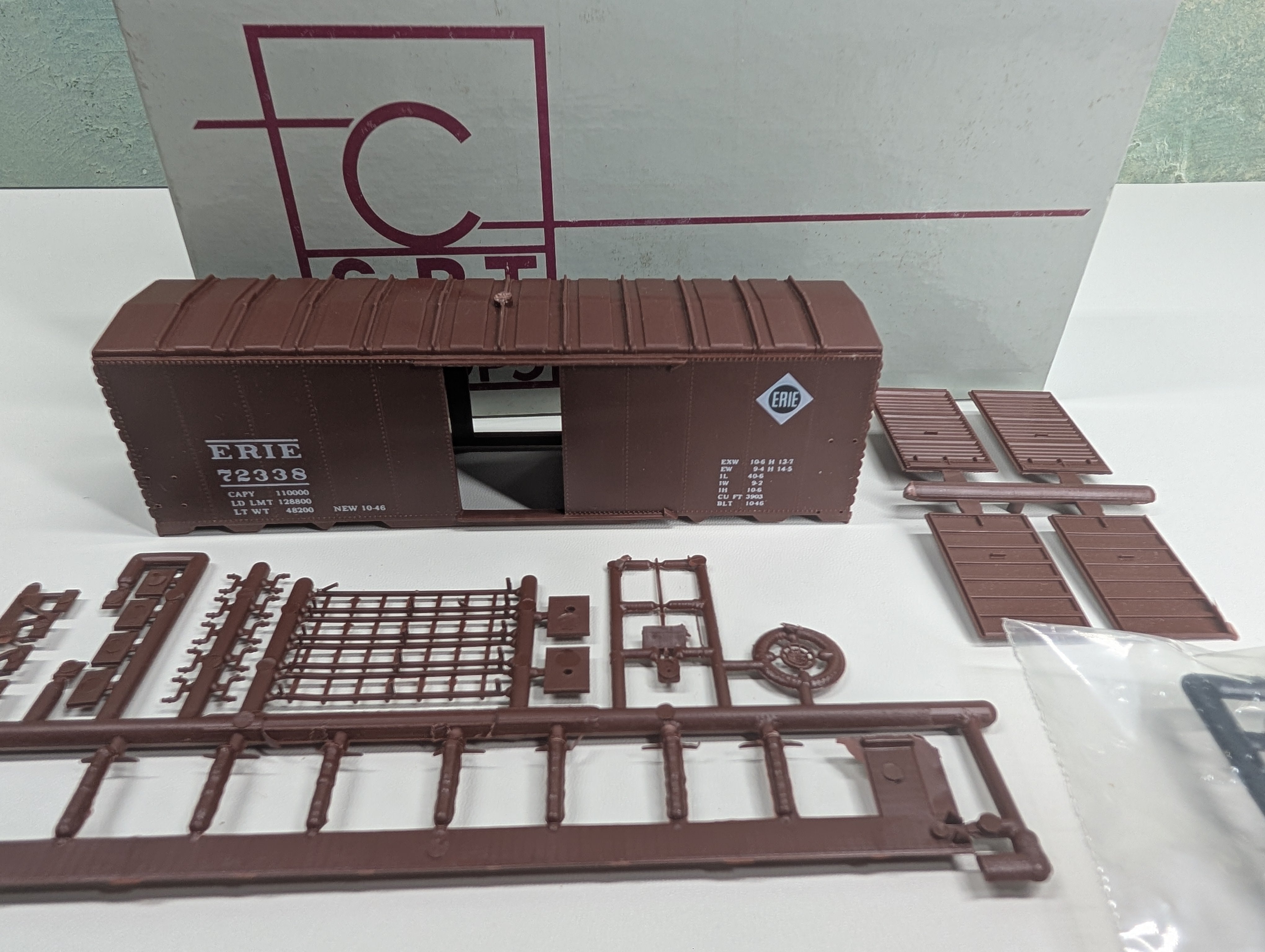 USED C&BT SHOPS HO Scale 1944 AAR 40' Box Car Erie #72338 Anthracite Car KIT