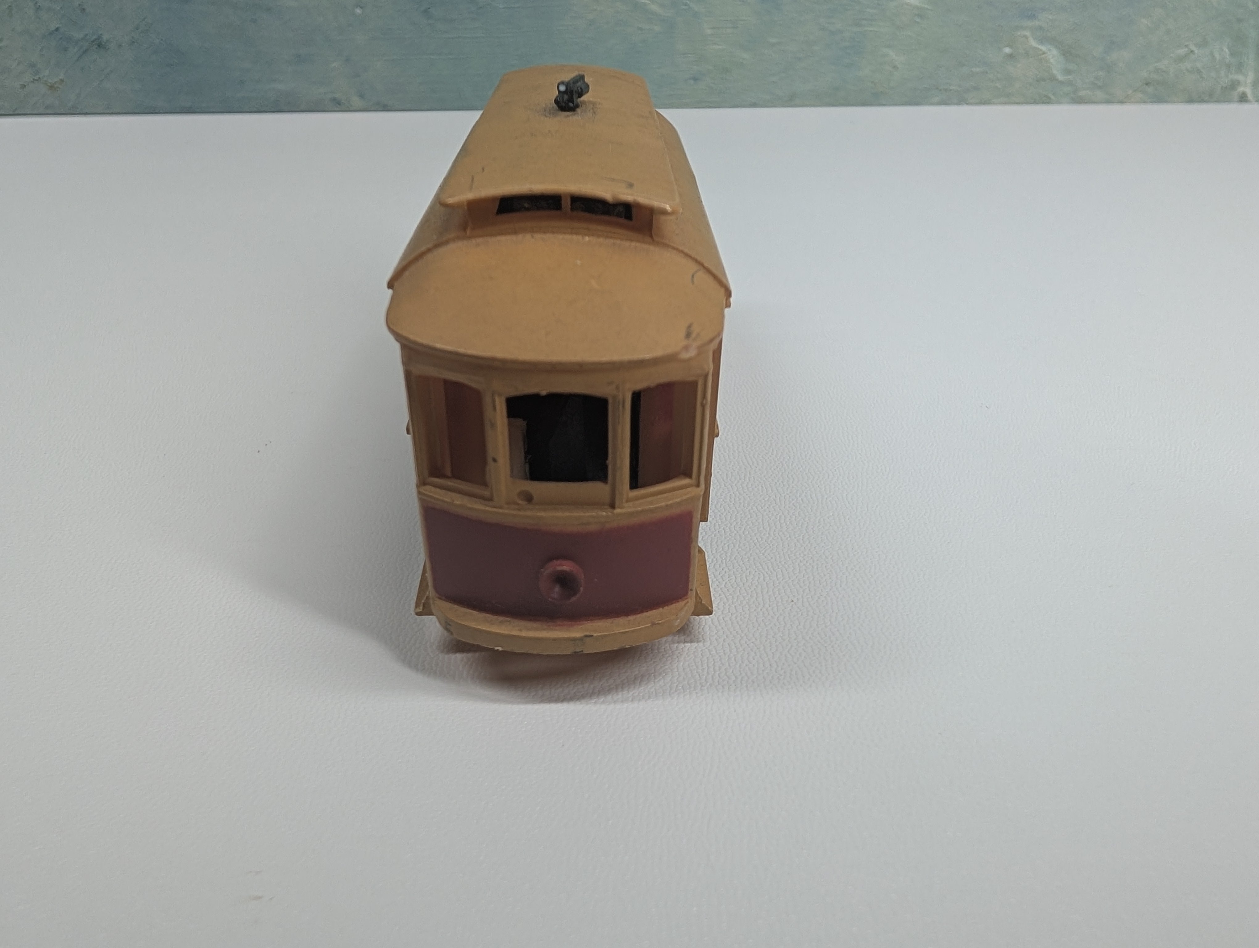 USED Tyco HO Scale Street Trolley Car Main Street #65 Runs DC