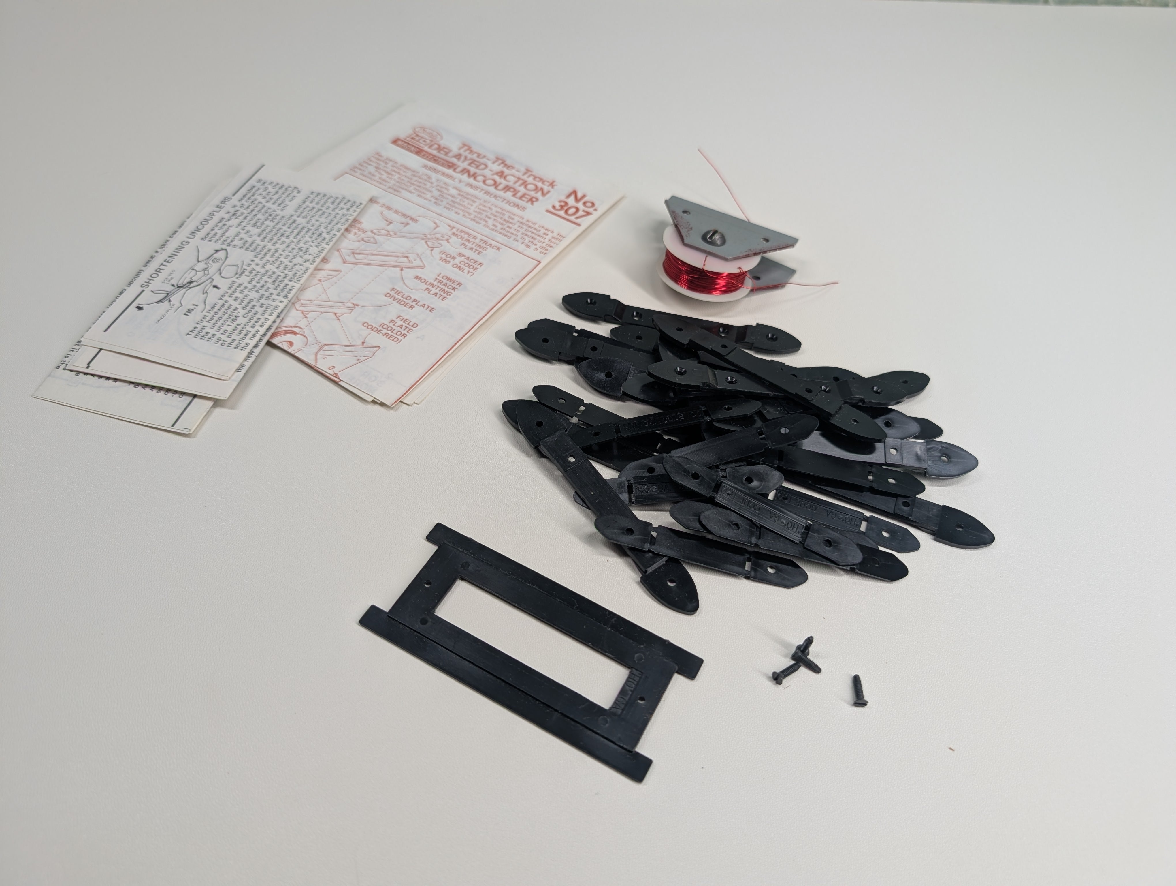 USED Kadee HO Scale Parts for #307 Discontinued Delayed-Action Uncoupler