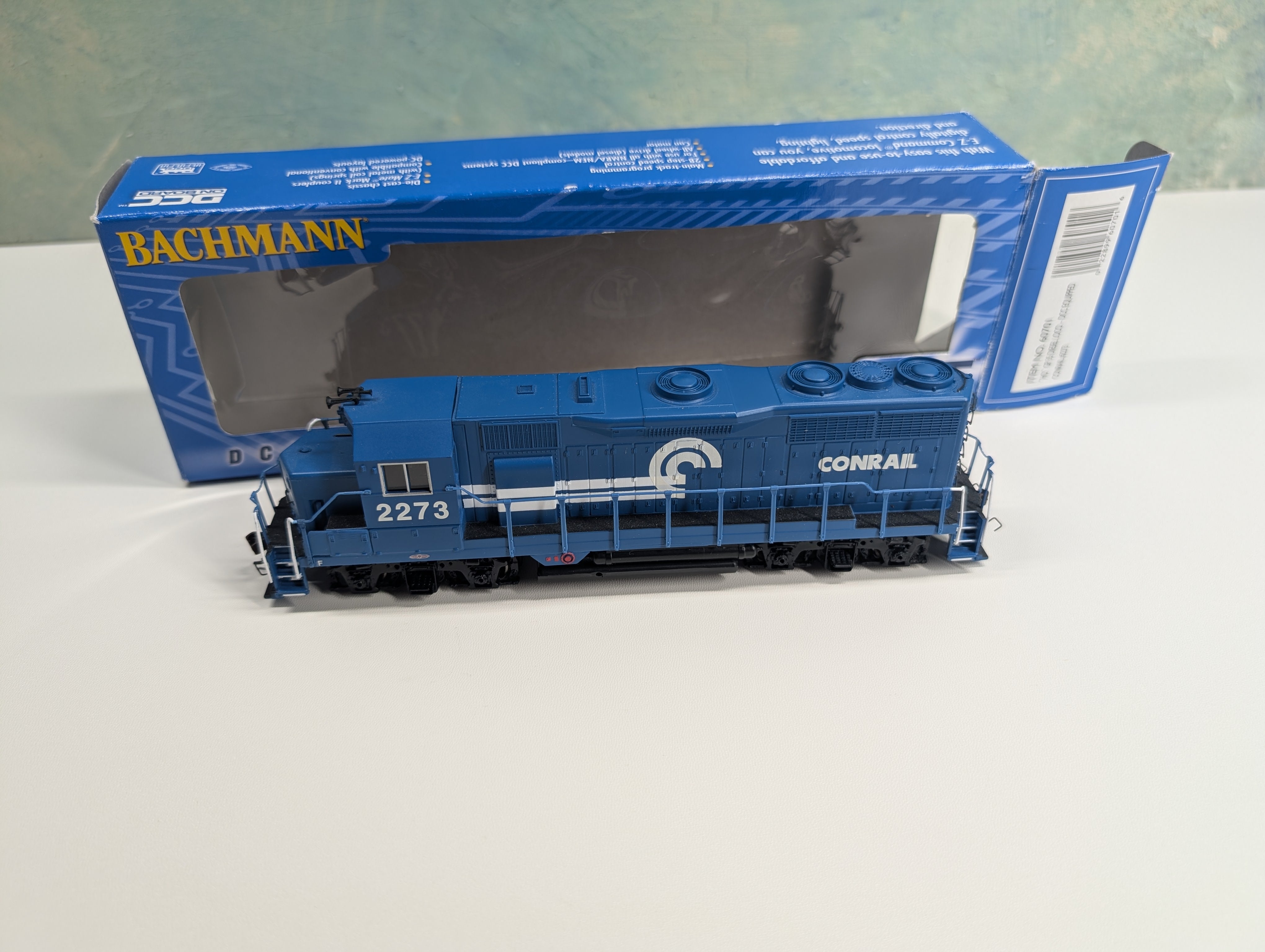 USED Bachmann 60701 HO Scale EMD GP-35 Diesel Locomotive Conrail CR #2273 Runs Great DCC On Board