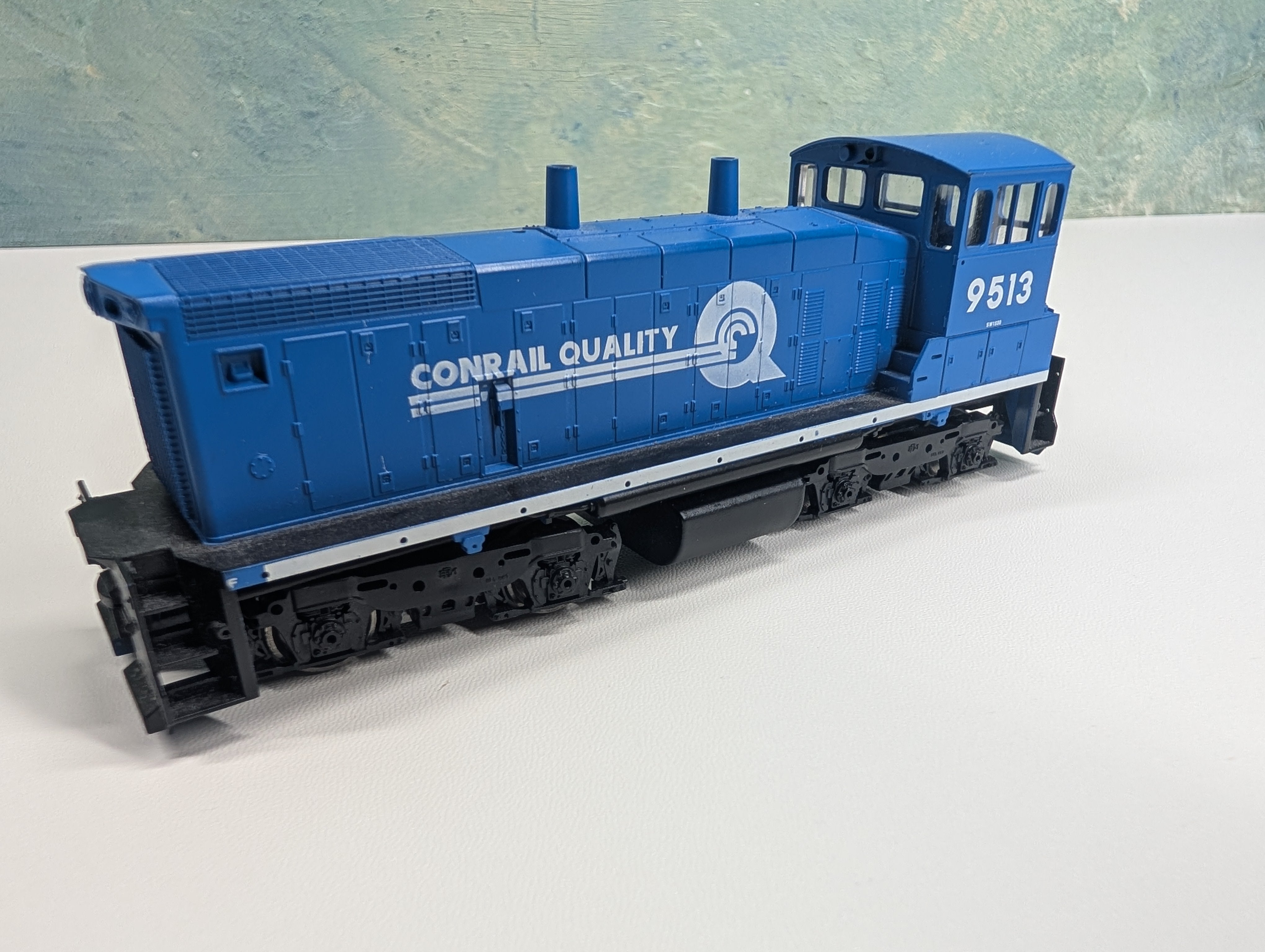 USED Athearn HO Scale SW-1500 Diesel Switcher Locomotive Conrail CR #9513 Runs Great DC
