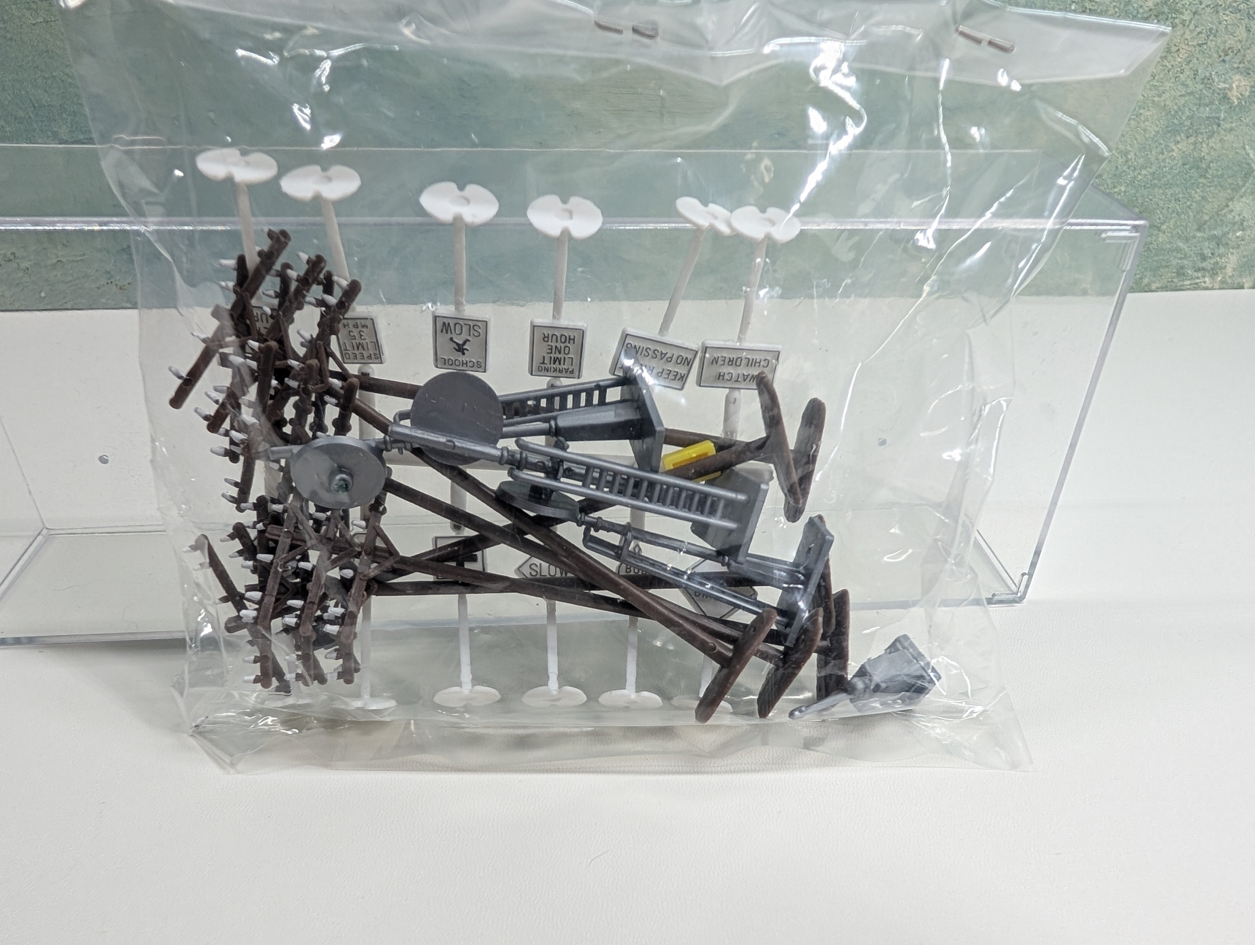 USED HO Scale Telephone Poles & Street Signs