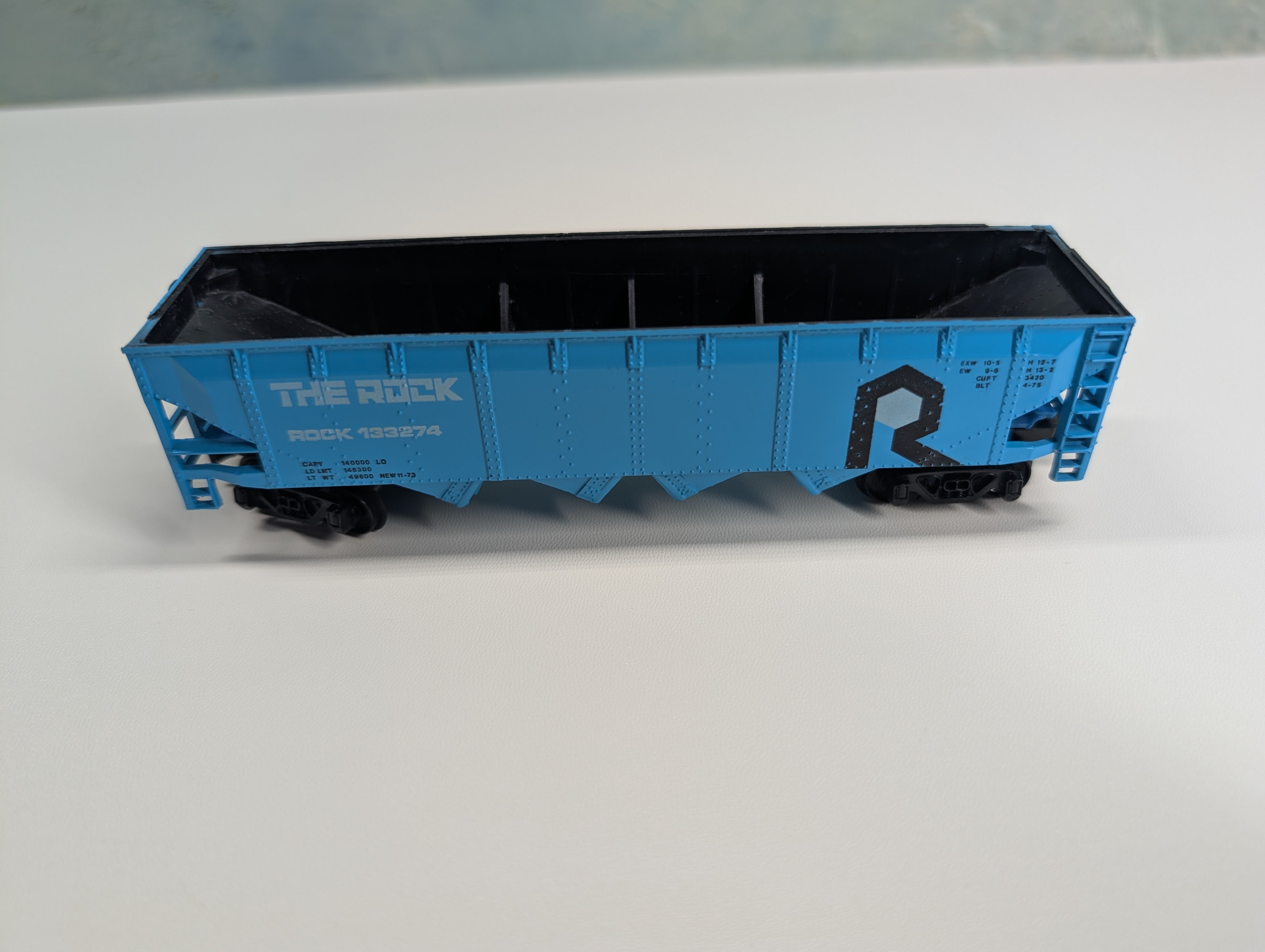USED Bachmann 1029 HO Scale Quad Hopper Rock Island #133274