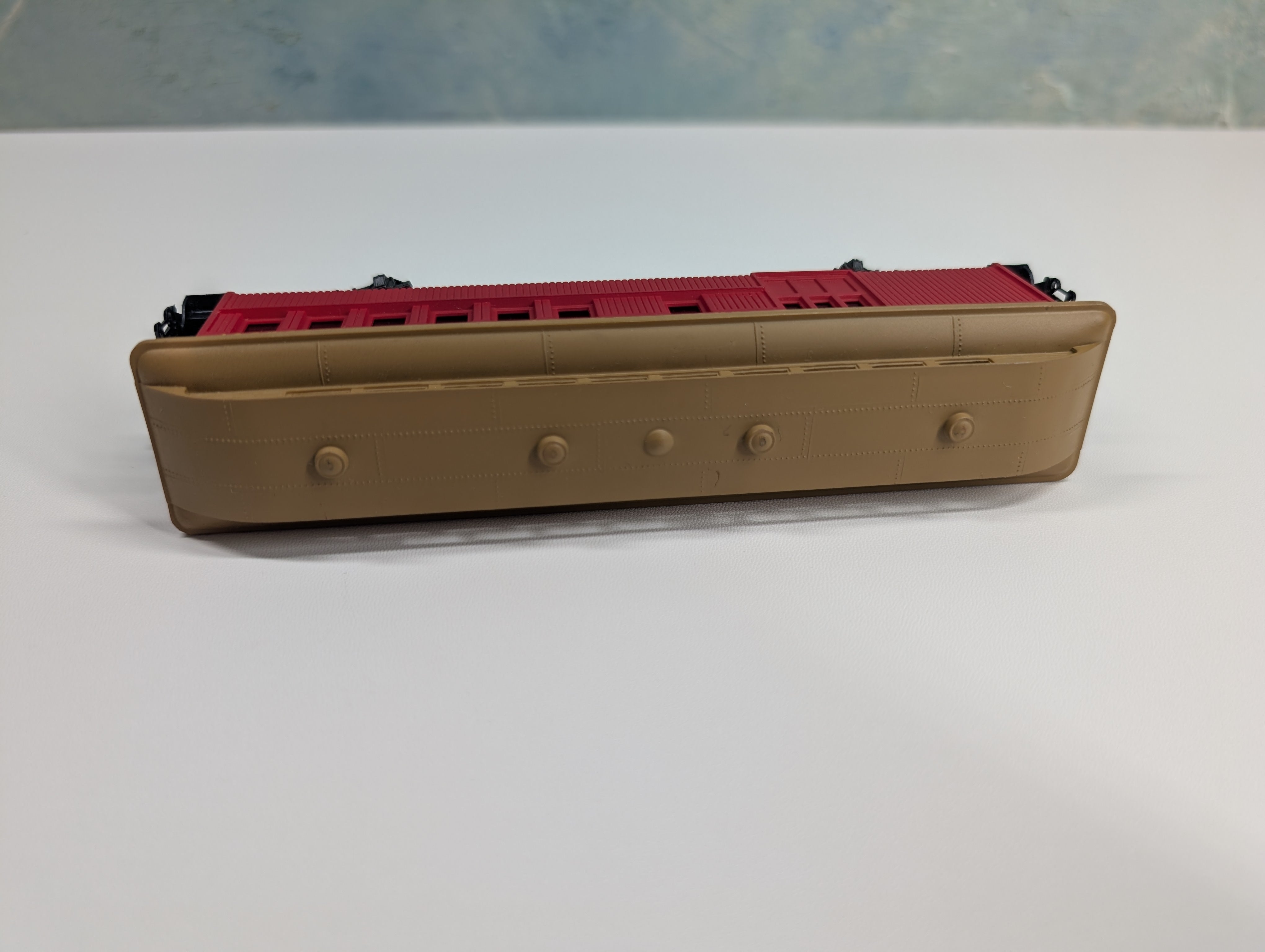 USED AHM 6239 HO Scale Oldtime Baggage Passenger Car Kansas City