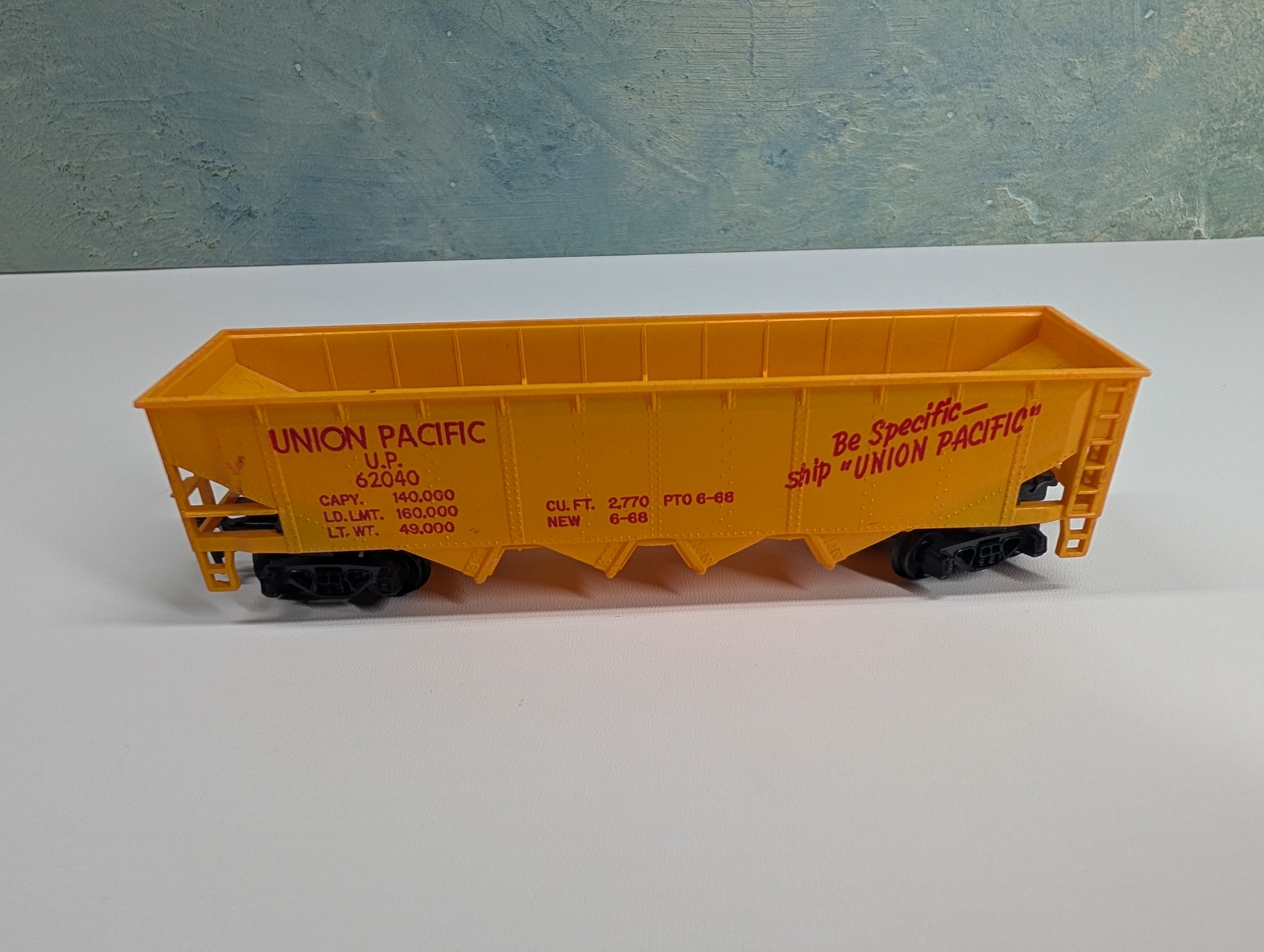 USED Tyco HO Scale Quad Hopper Union Pacific UP #62040