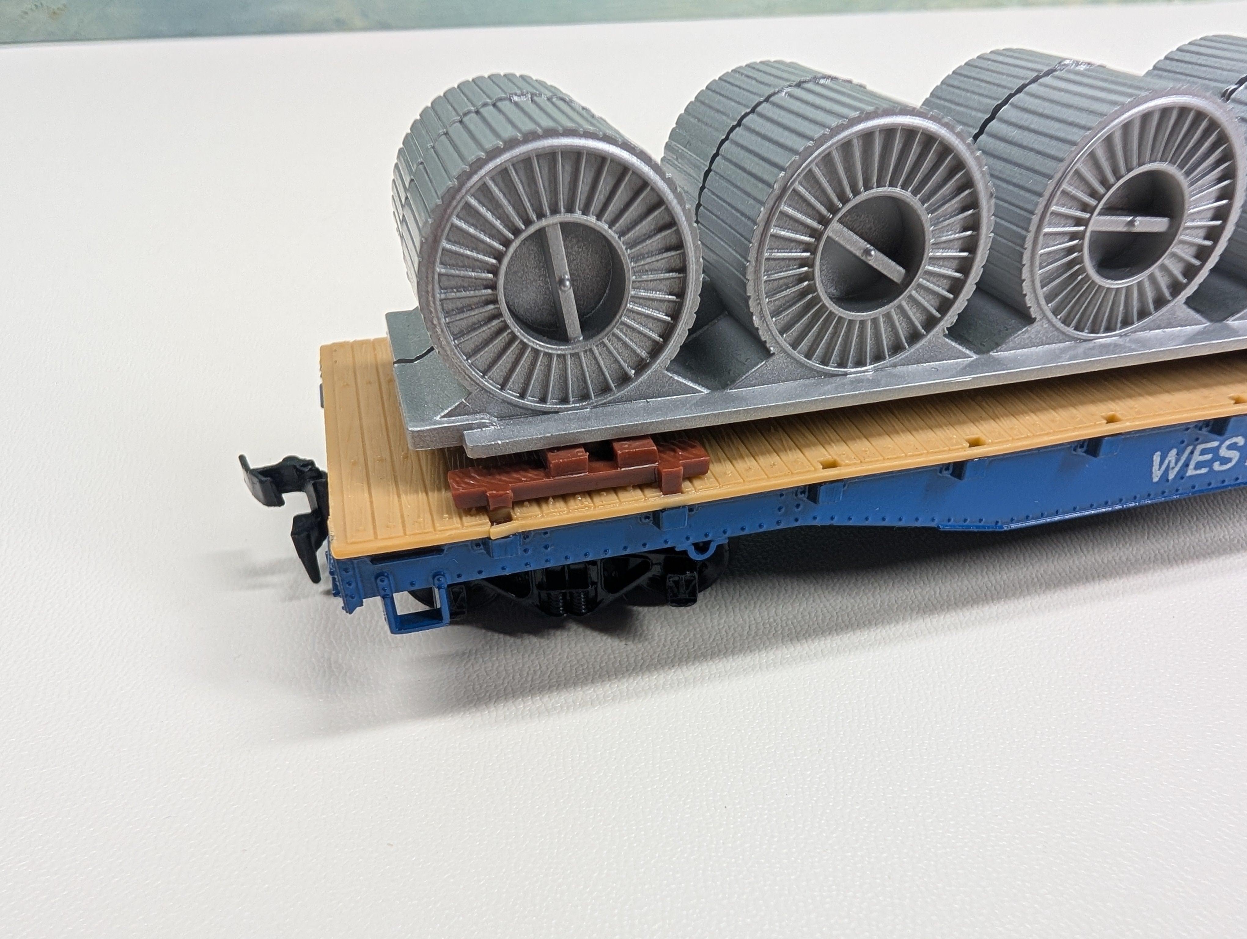 USED Tyco HO Scale 50' Flat Car Western Union w/ Coil Load