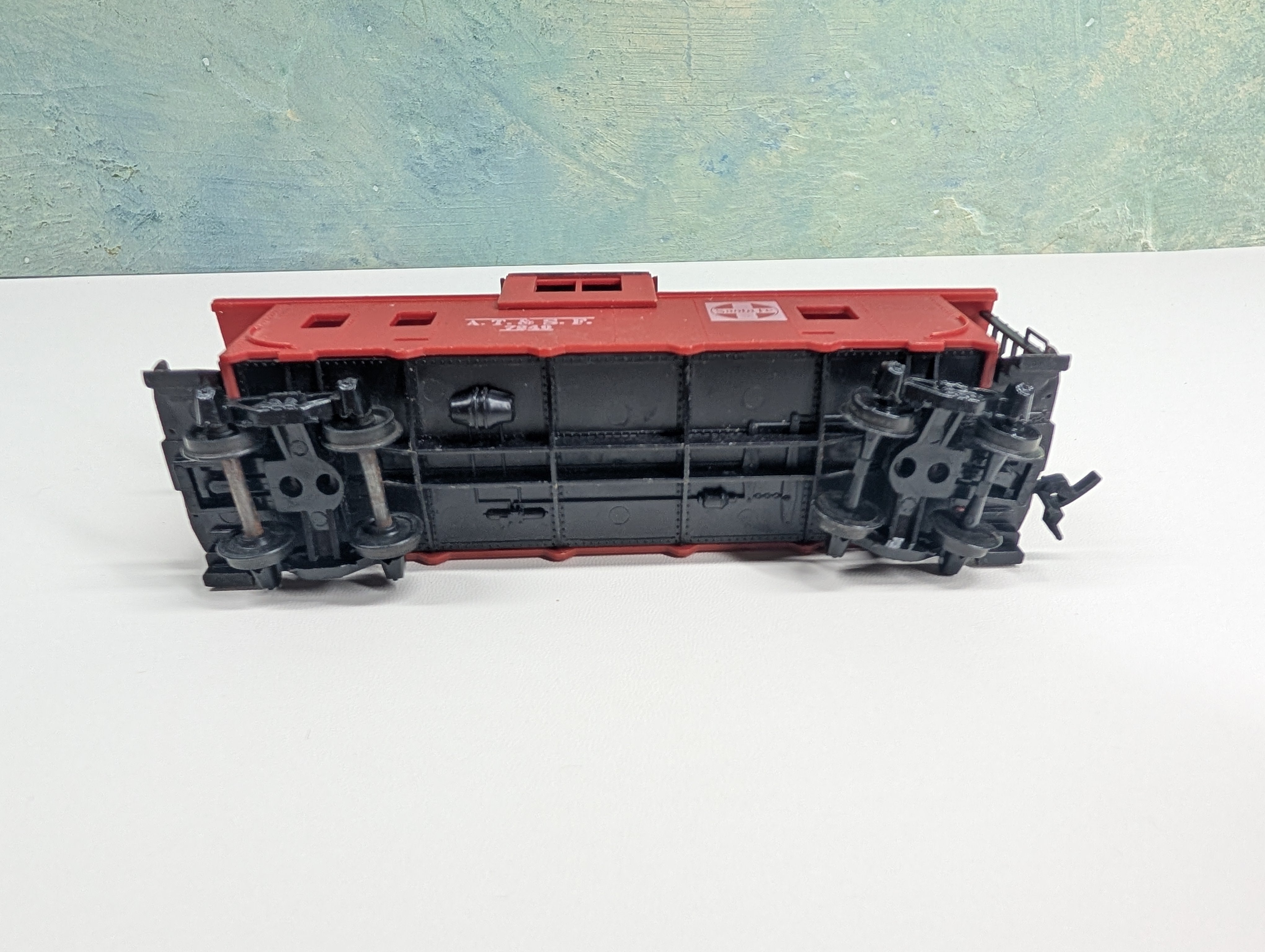 USED Tyco HO Scale Caboose Santa Fe ATSF #7240