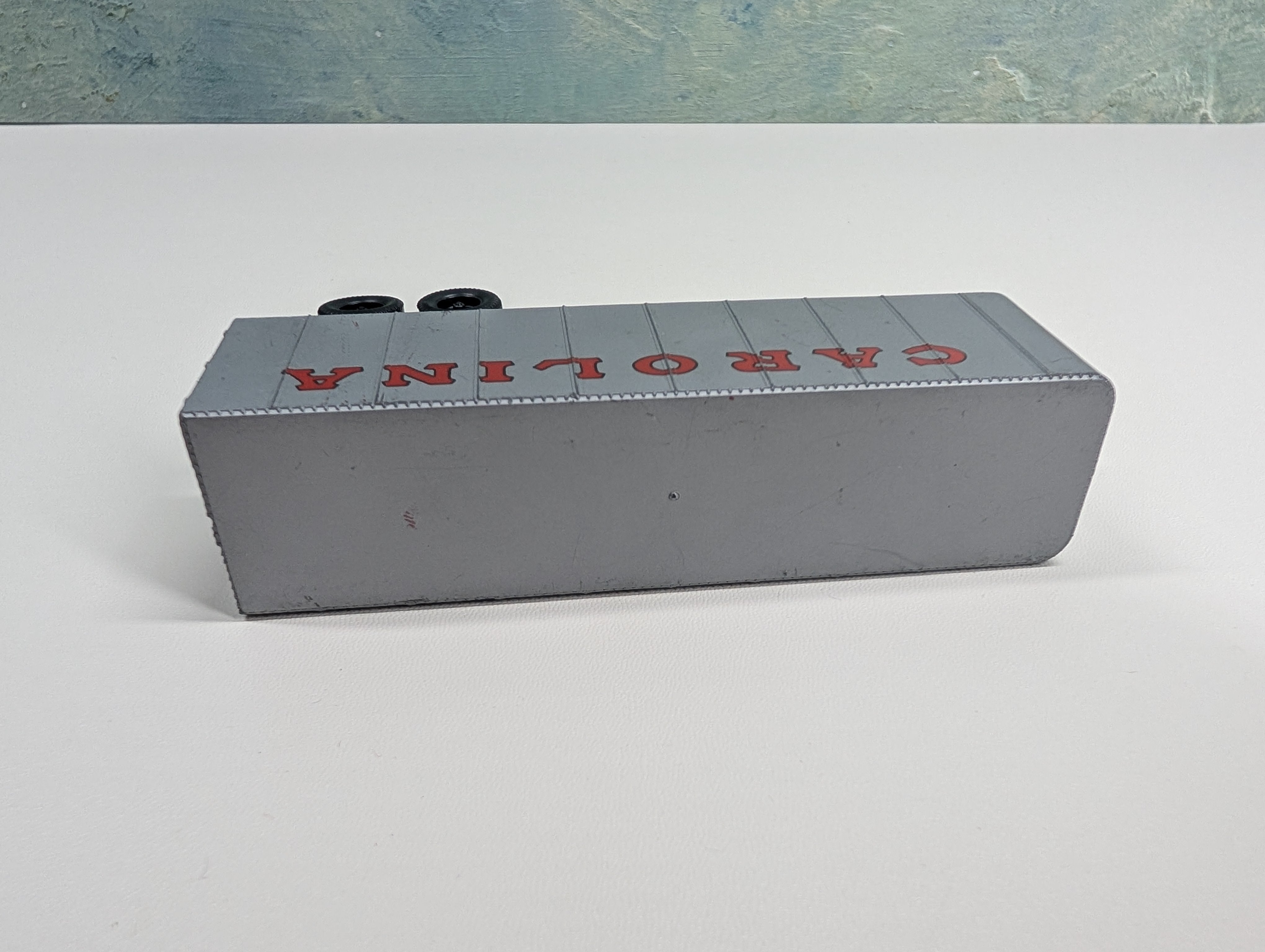 USED Walthers HO Scale 32' Trailer Carolina